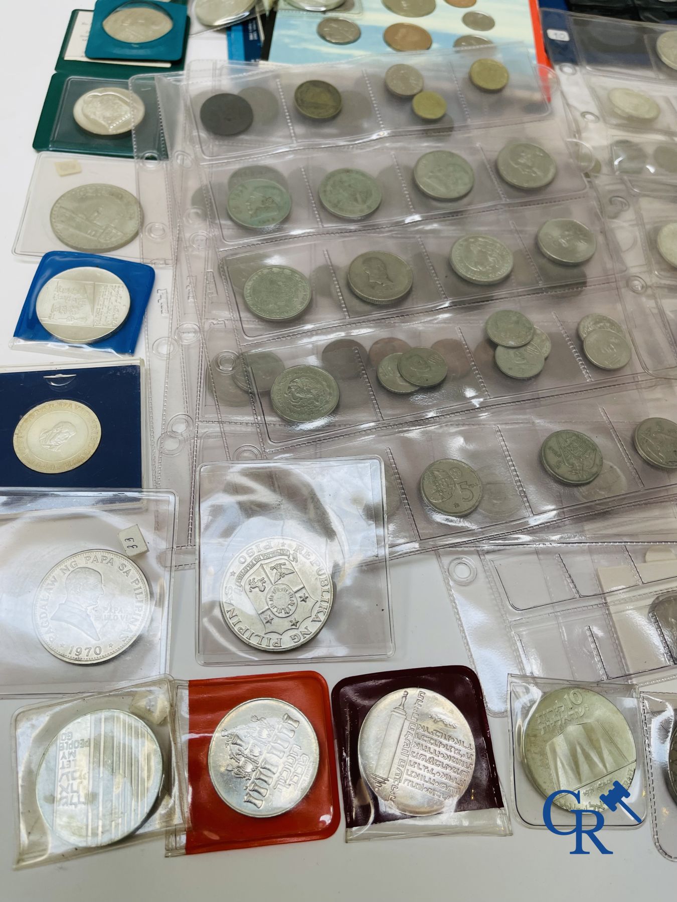 Coins: Large lot of various coins in silver, copper and nickel.