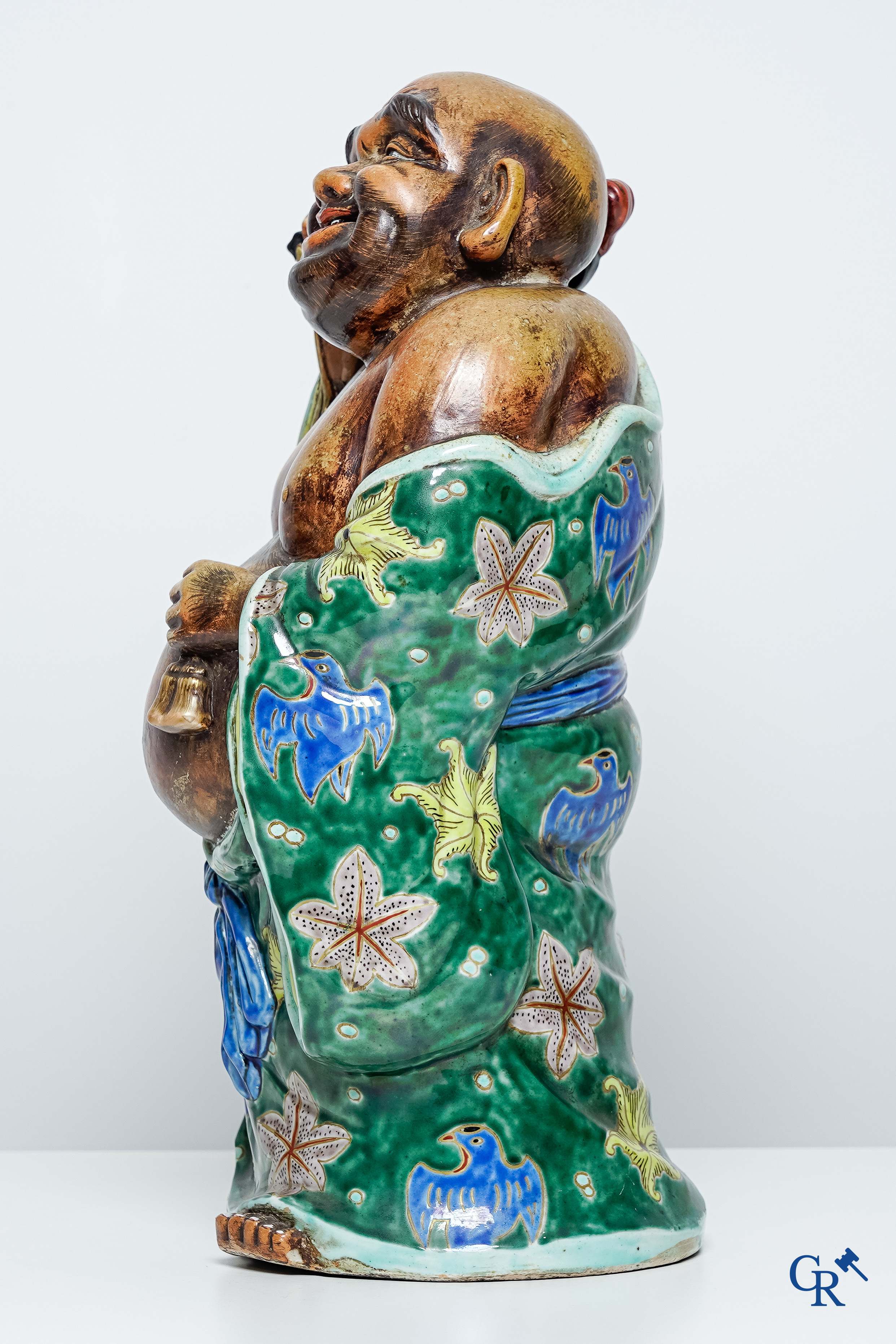 Art Asiatique: Grand personnage en porcelaine japonaise. 19ème siècle. Marqué.