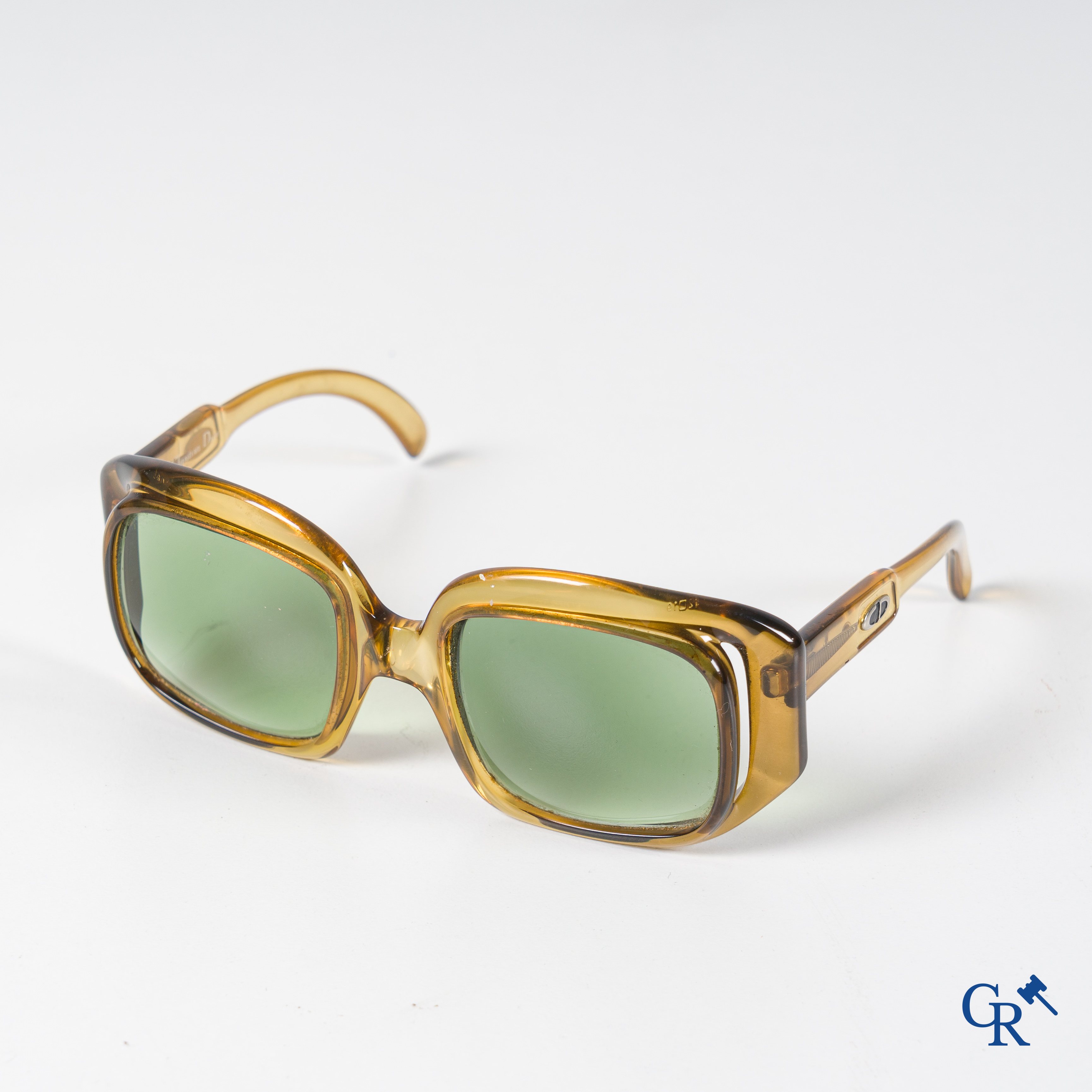 Mode/Vintage: Christian Dior. 5 paires de lunettes vintage. Vers 1970.