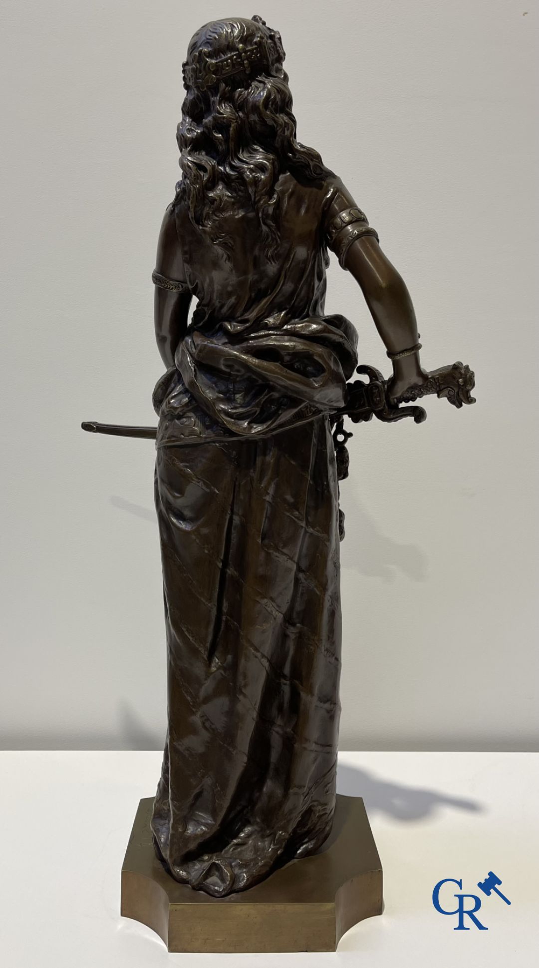 Charles Octave Levy (1840-1899) Salomé, sculpture en bronze avec une représentation d'une femme orientale. XIXe siècle.