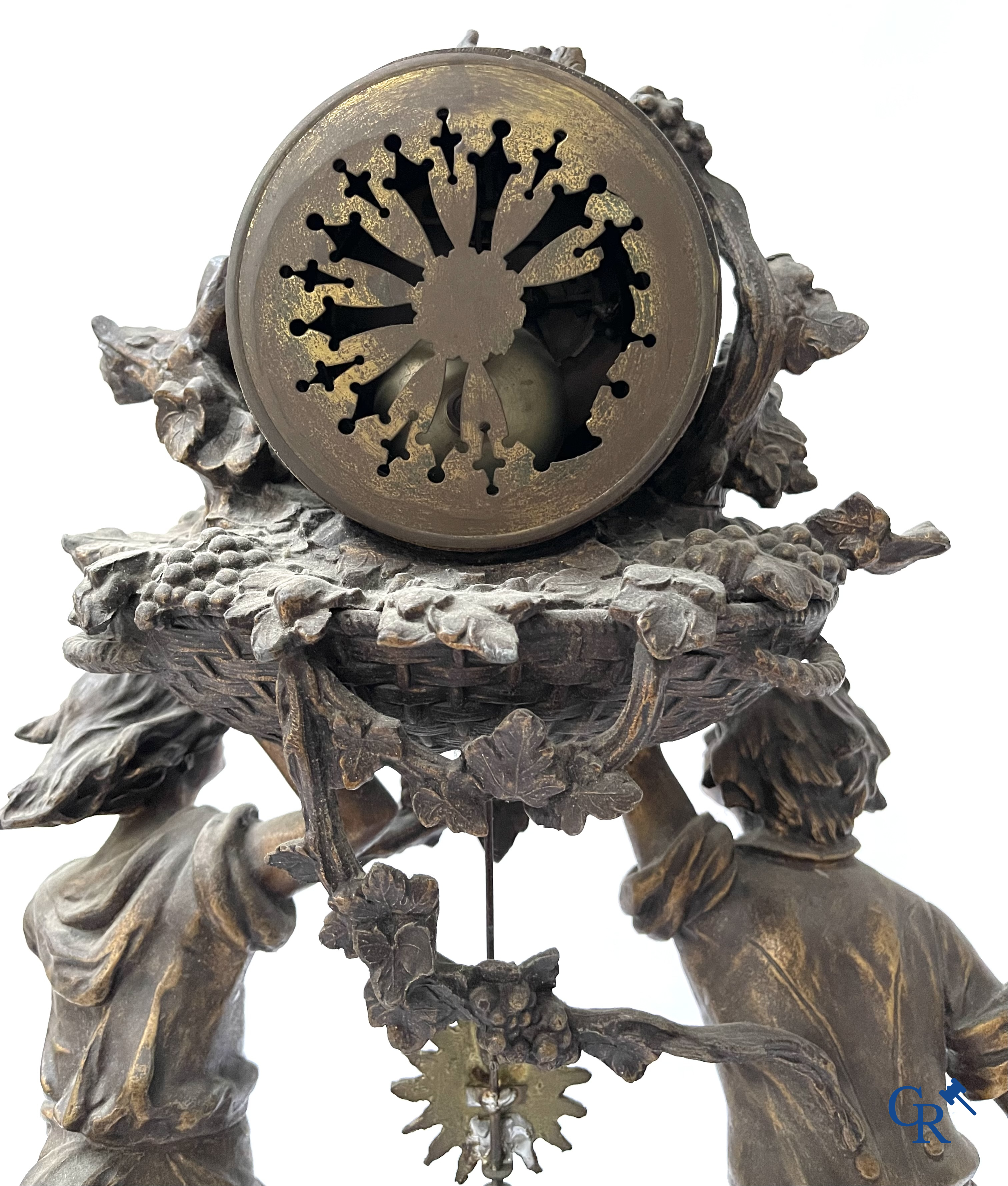 Louis & François Moreau (d'àprès). Grande garniture de cheminée 3 pièces en régule et marbre. Vers 1910.