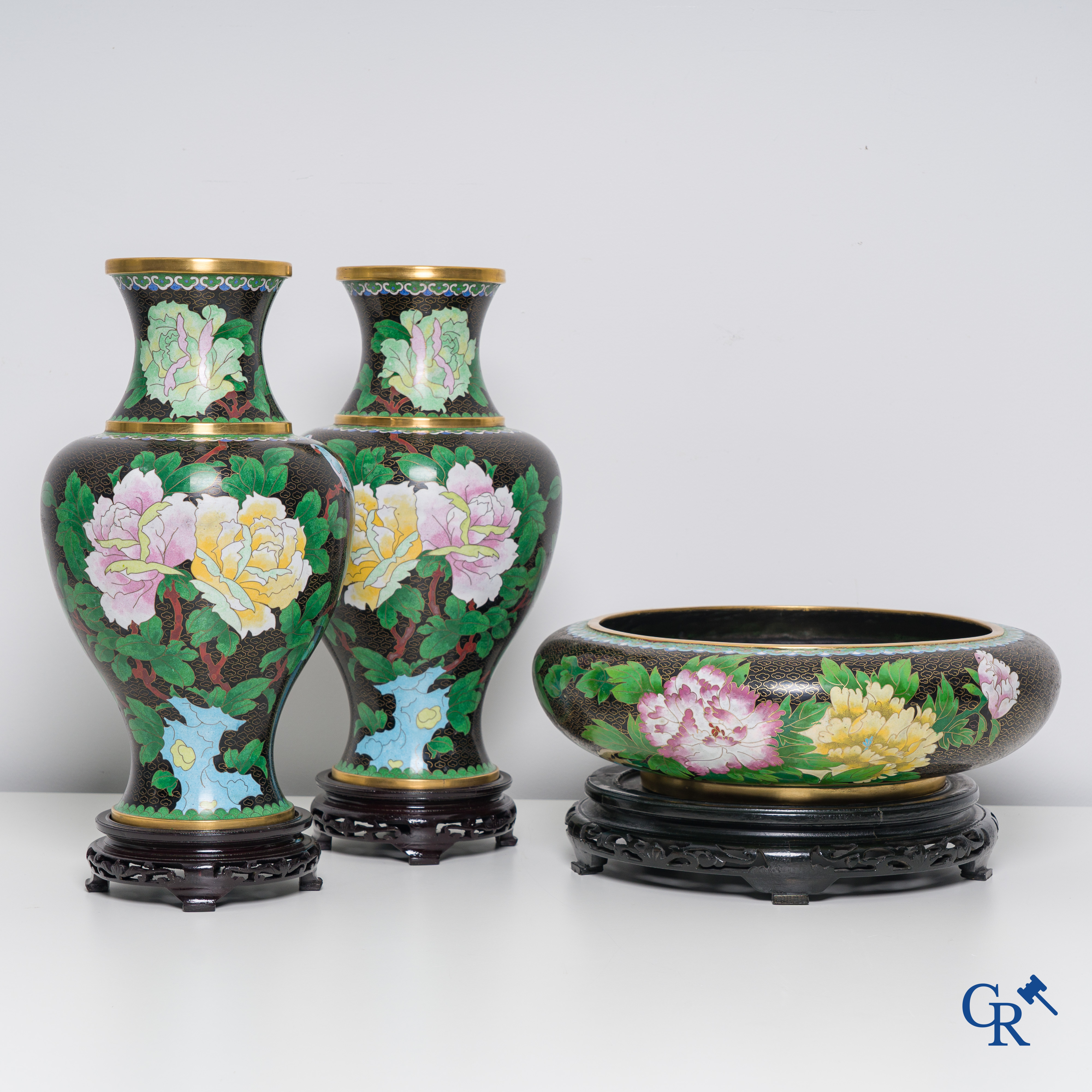 3 pieces in Chinese enamel cloisonné circa 1980.