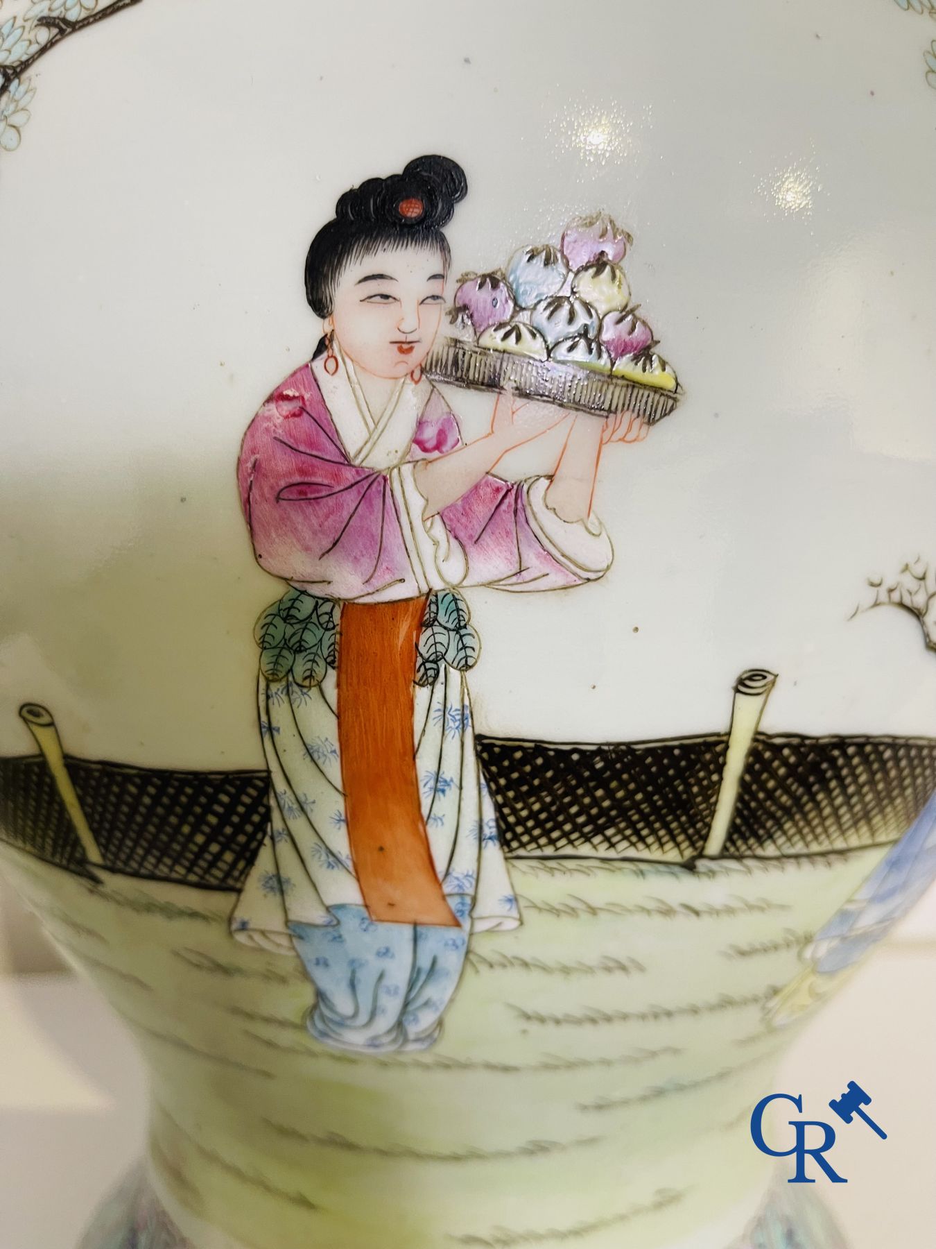 Chinese Porcelain: A Chinese famille rose lidded vase depicting Shou Lao.