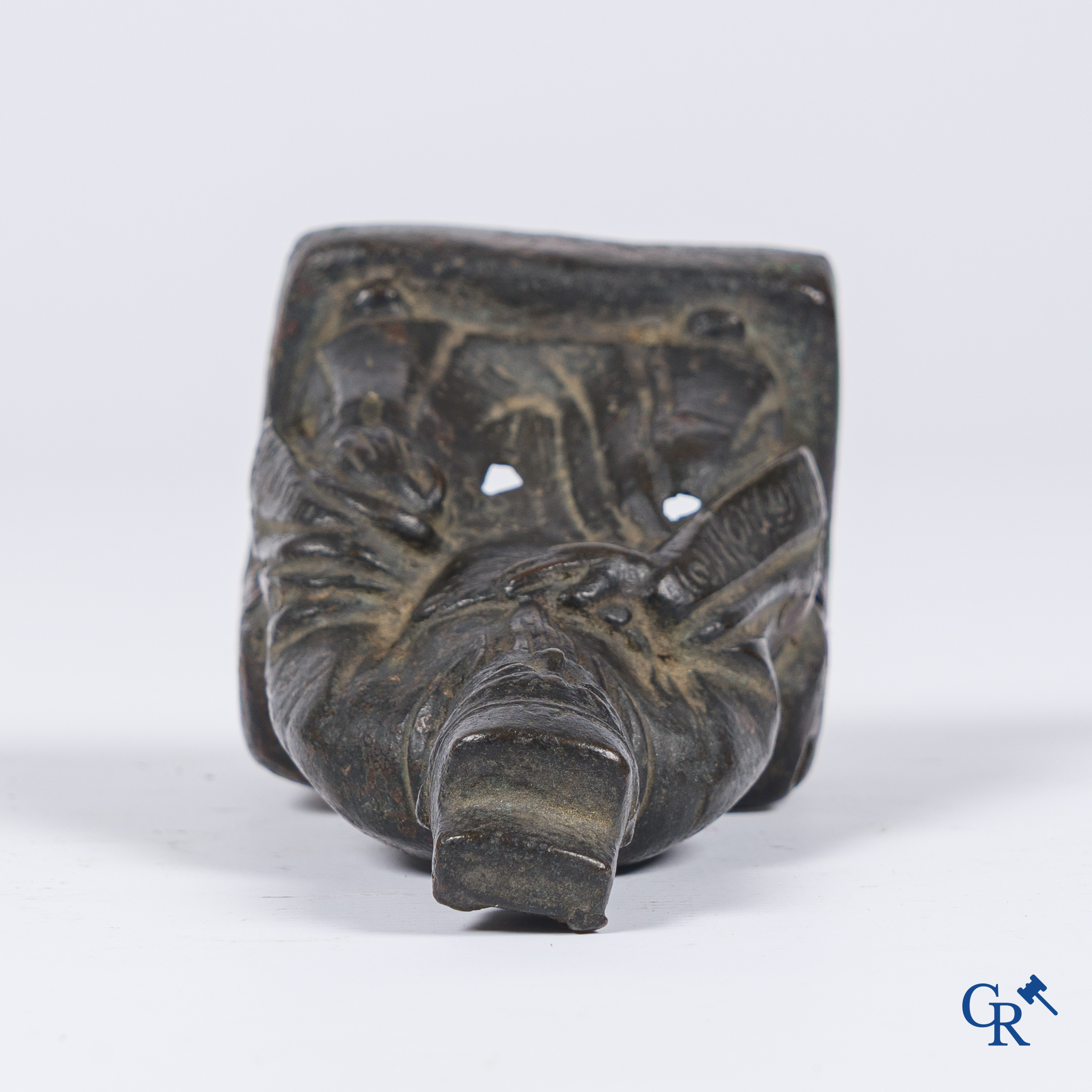 Aziatica, een zittende bronzen boeddha, Ming.