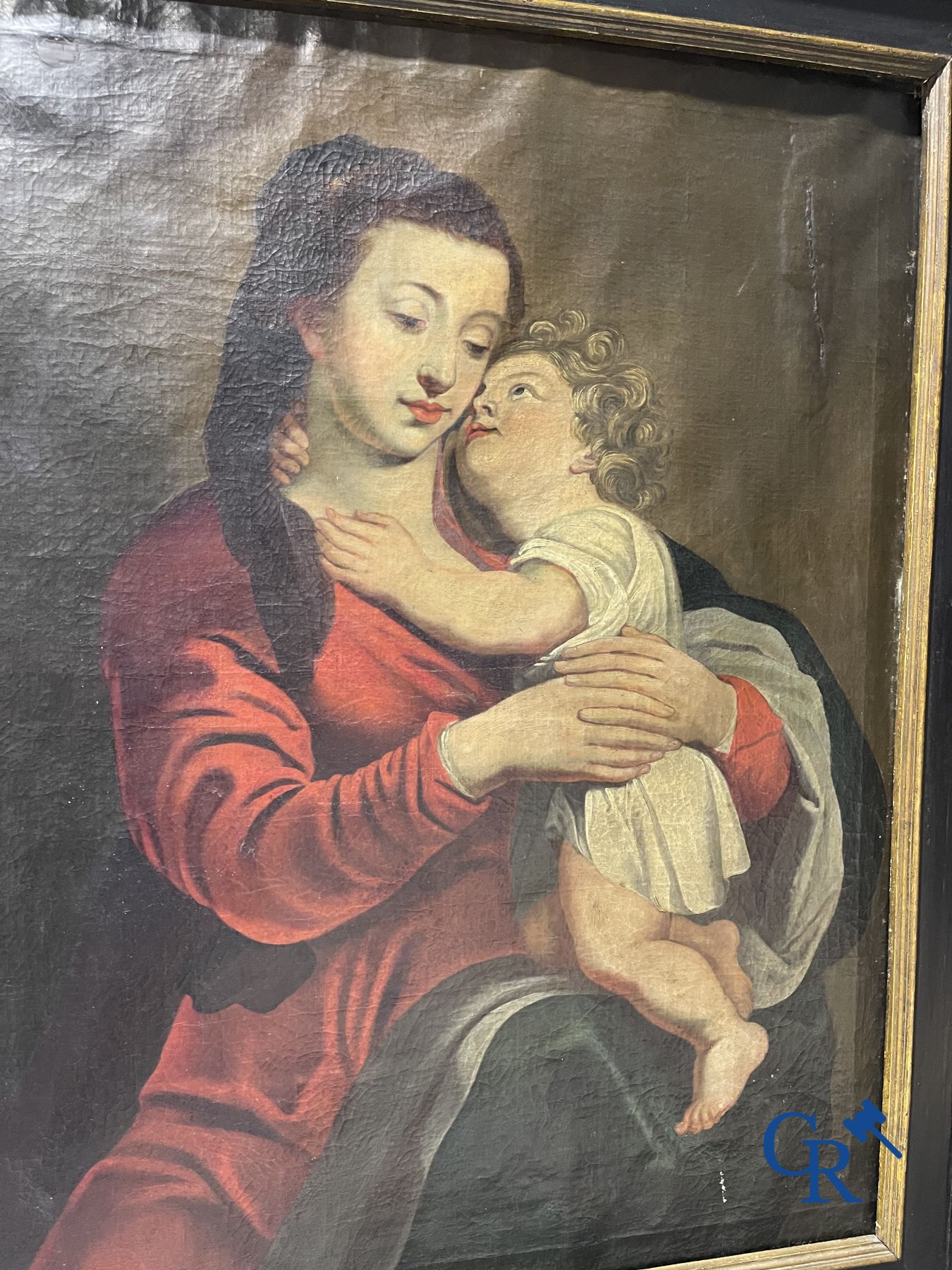 Peinture: huile sur toile. Vierge à l'enfant.