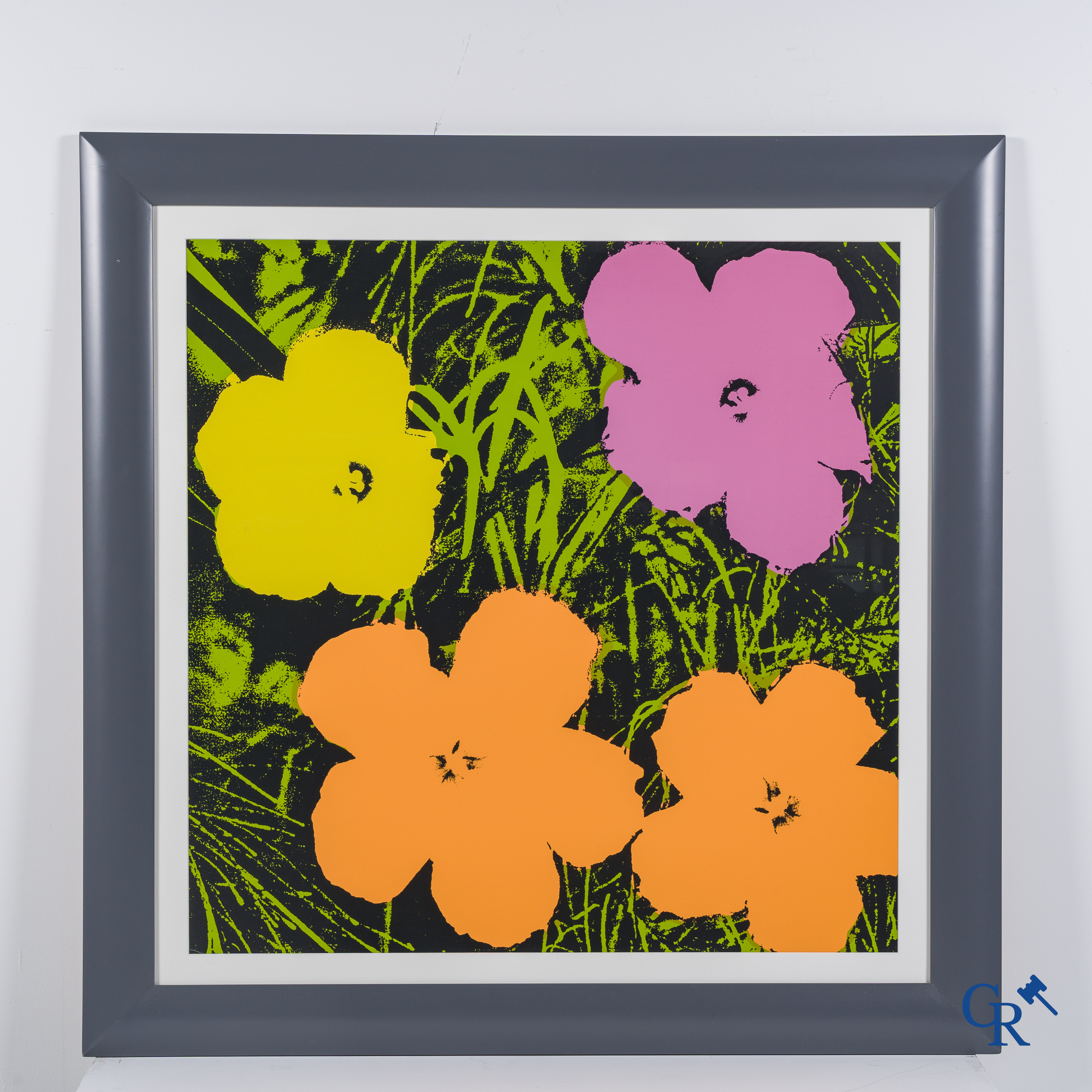 Popart: Andy Warhol (naar) Flowers. Een reeks van 10 ingekaderde zeefdrukken.