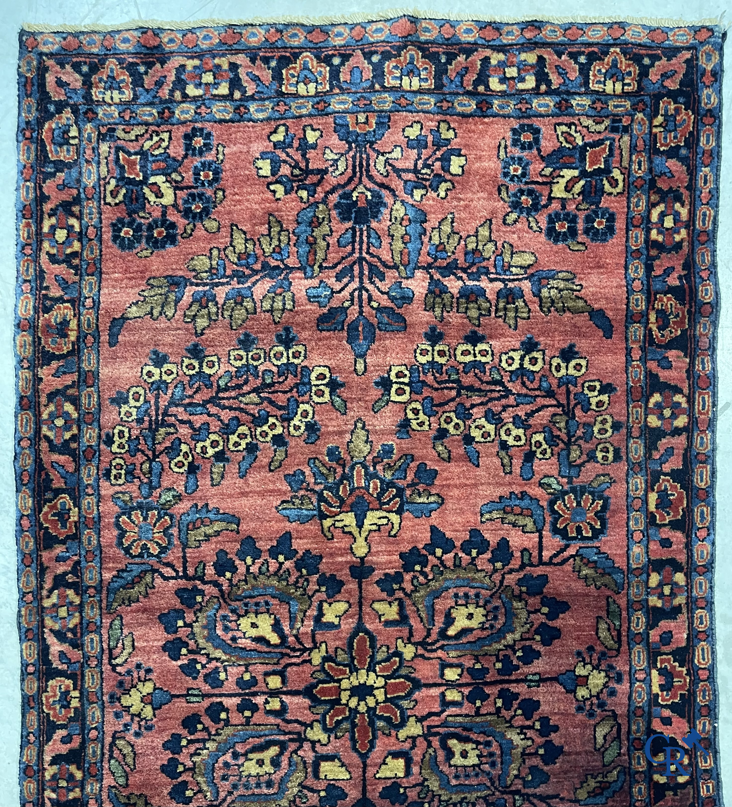 Oosterse tapijten. Sarouk. Antiek handgeknoopt Perzisch tapijt. Floraal decor. Zijde en wol.
