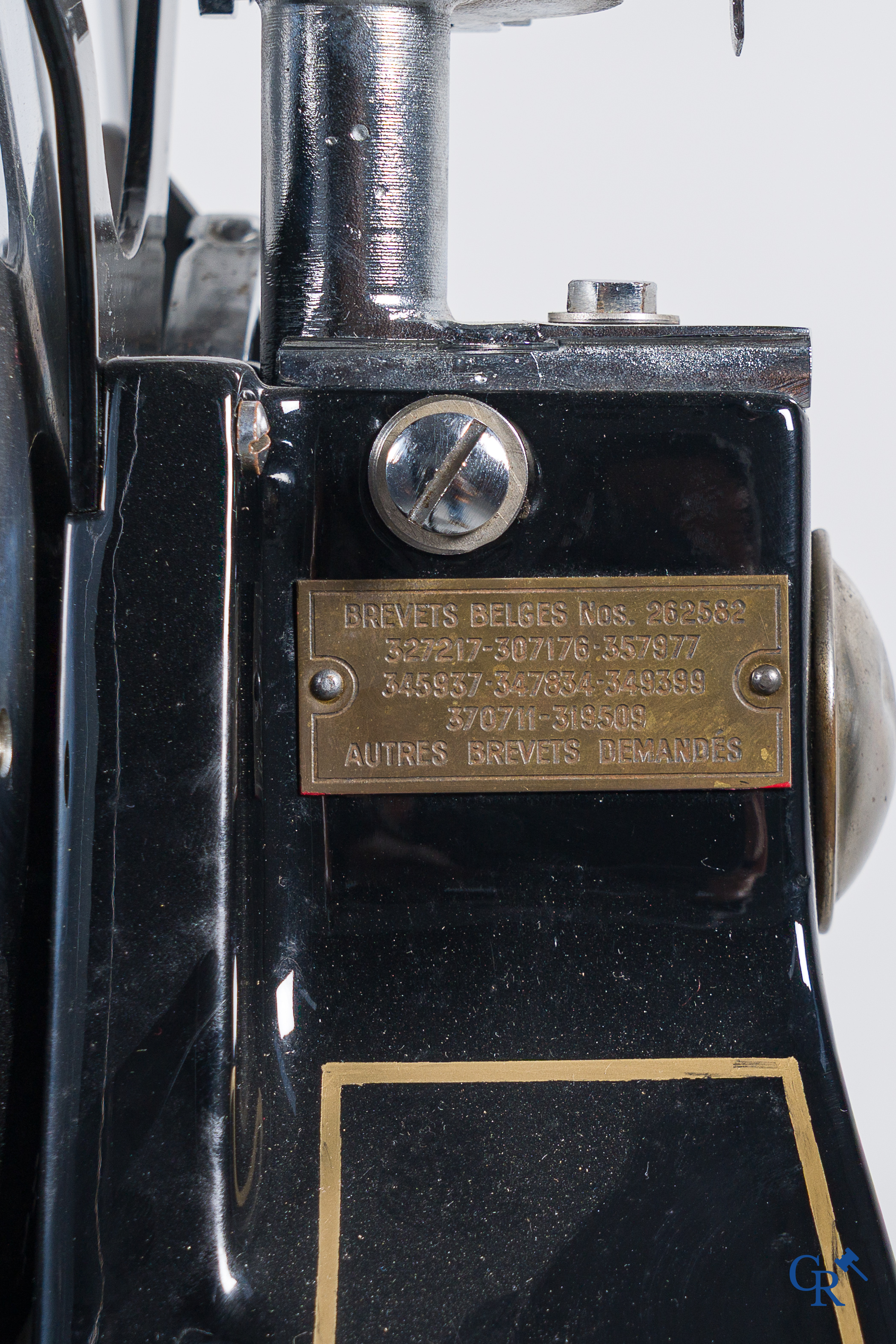 "Van Berkel's Patent" Importante Berkel VBP8, Machine à découper la viande et le fromage "Trancheuse à volant". Modèle 8 numéroté n°842948, circa 1930-1940.