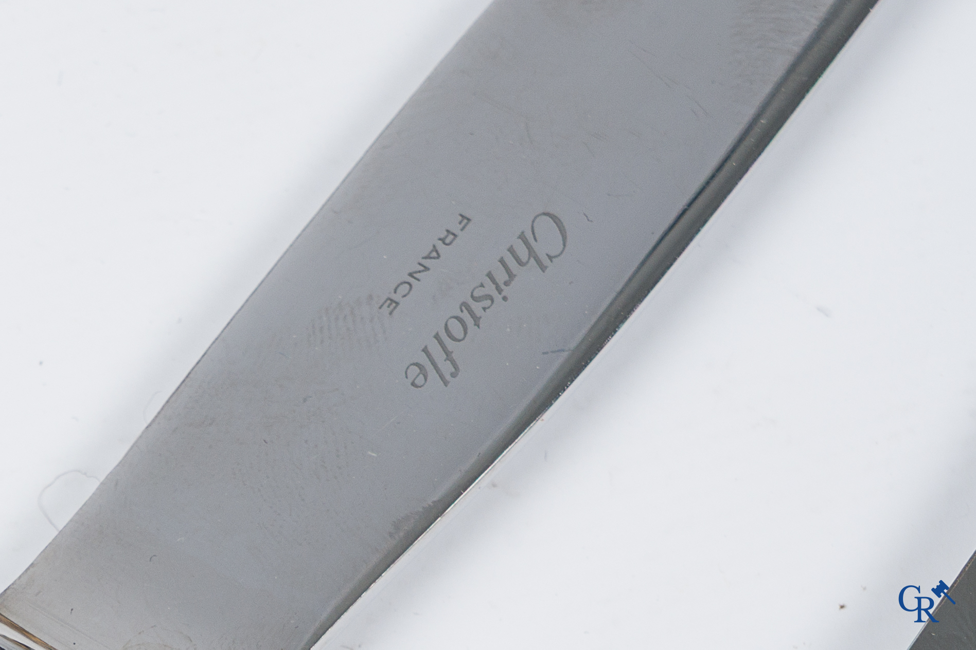 Christofle, Model Perle. Cutlery case with 120-piece cutlery for 18 people made of silver-plated metal.