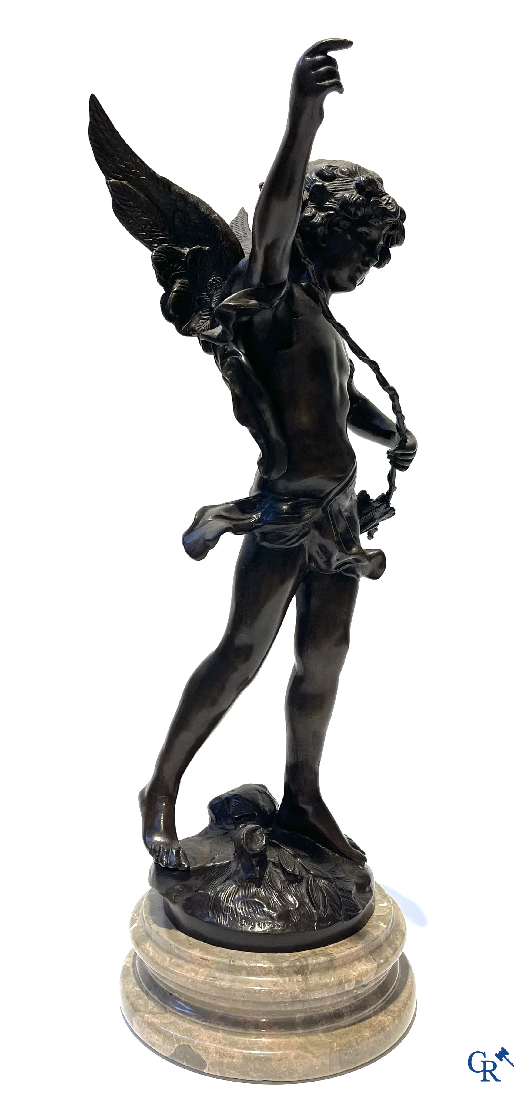 Kavel van 3 bronzen beelden (postuum) Meisje met bloemen, cupido naar Auguste Moreau en vrouw in Art Deco stijl.