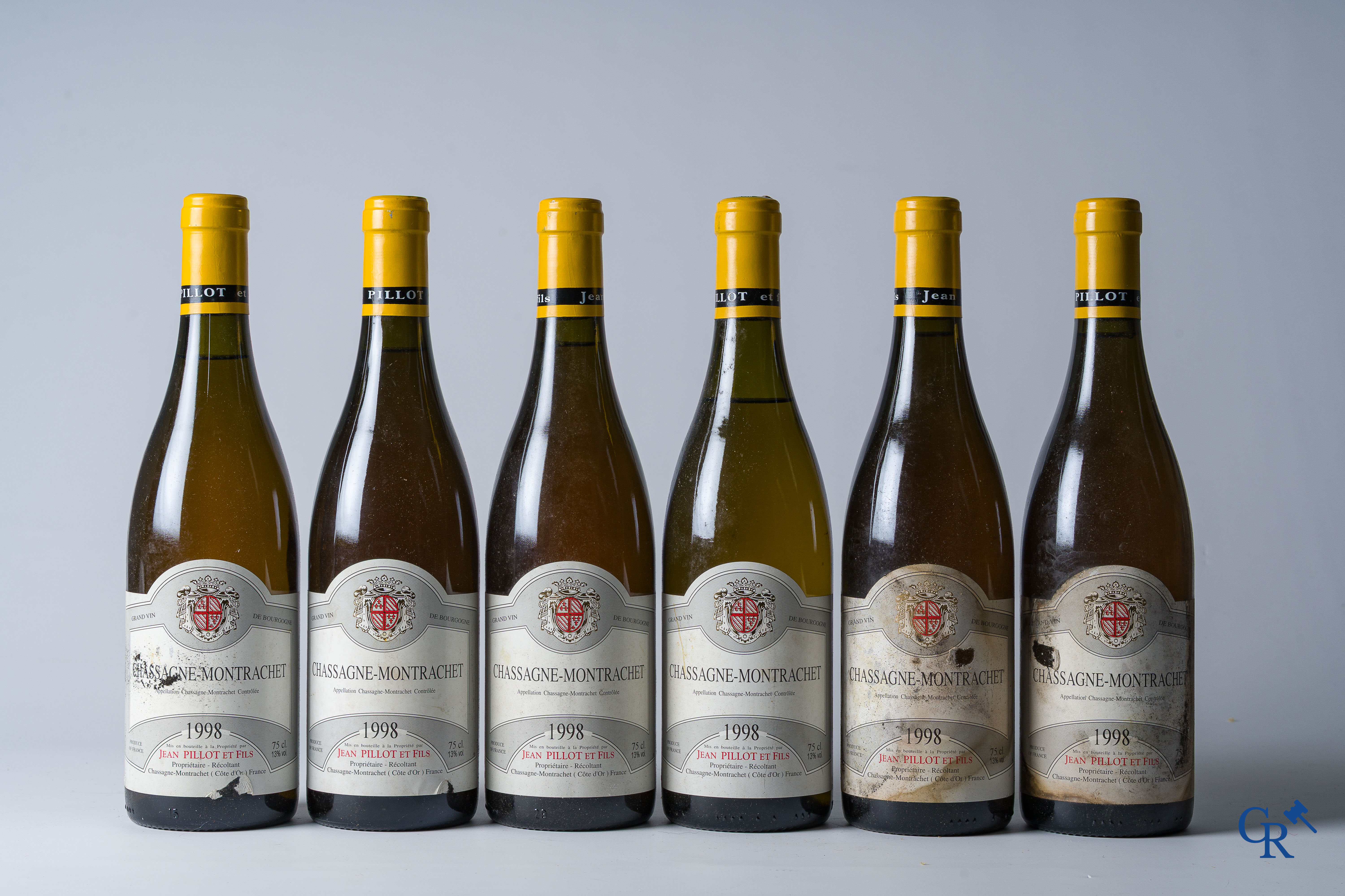 Wijnen. Chassagne-Montrachet 1998. Jean Pillot et Fils propriétaire. Bourgogne.