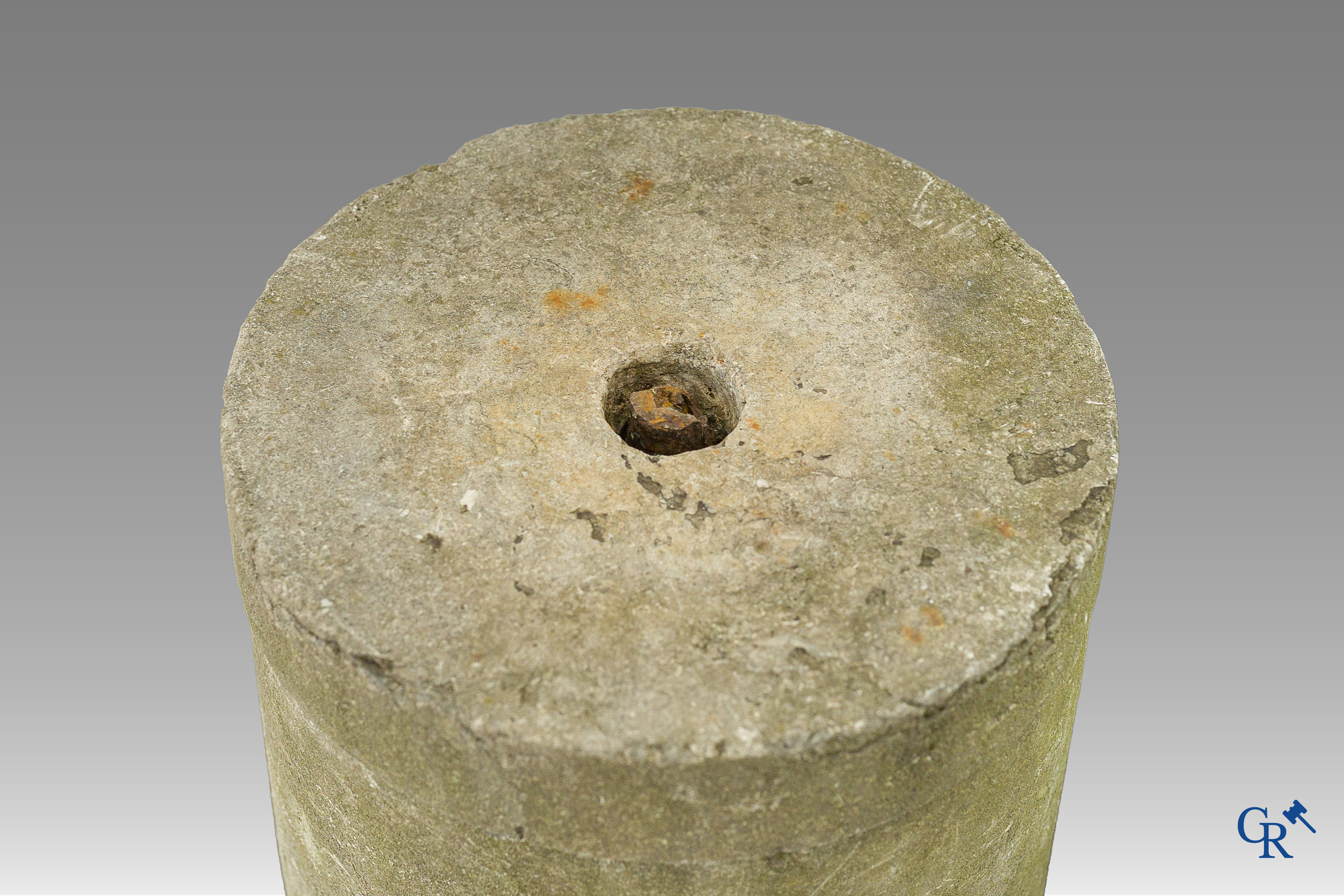 Antique carved architectural ornament in French white stone and a column in stone. 18th century.