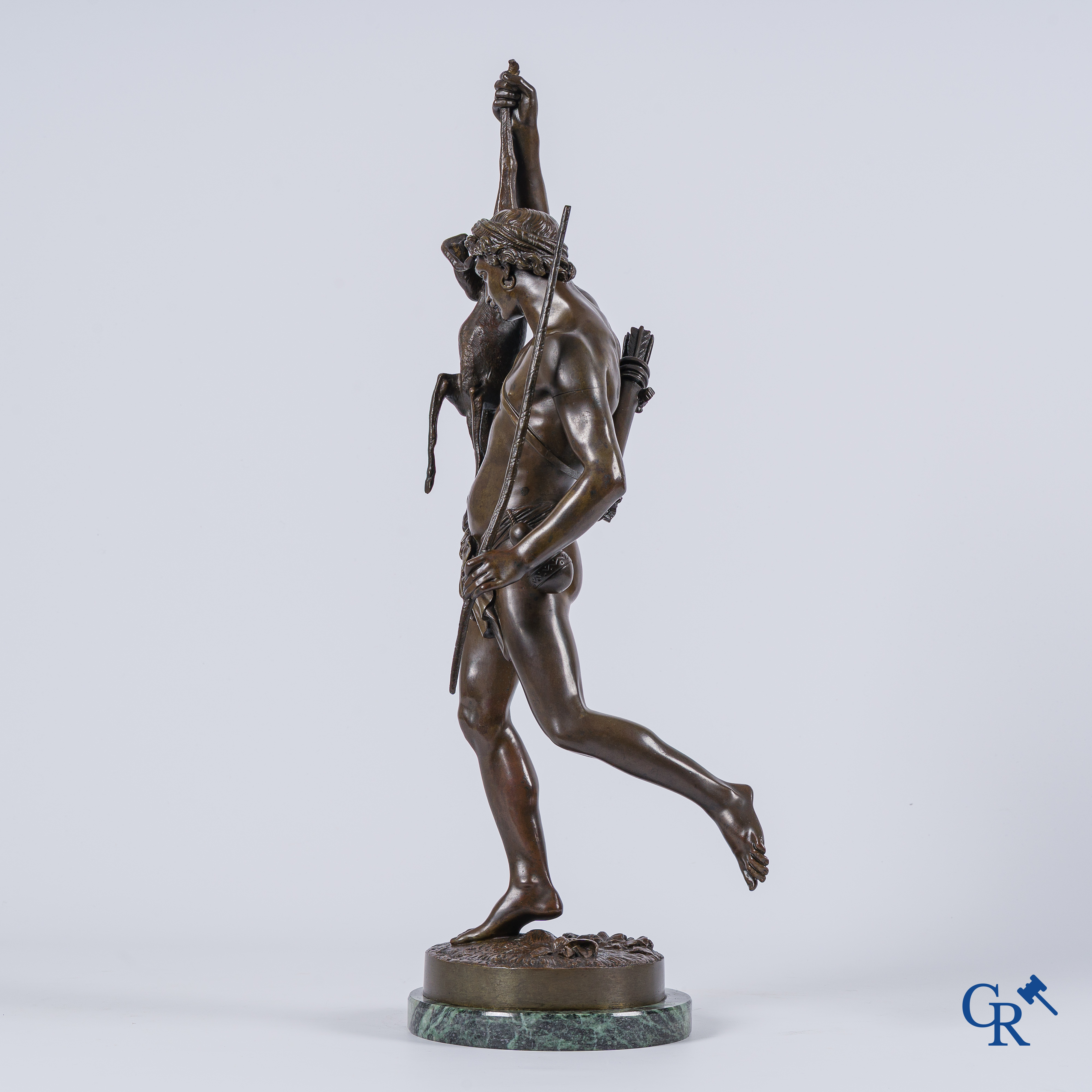 James Pradier. "De Jacht" Bronzen beeld met bruine patine. Alphonse Giroux en gieterijstempel Delafontaine. 19e eeuw.