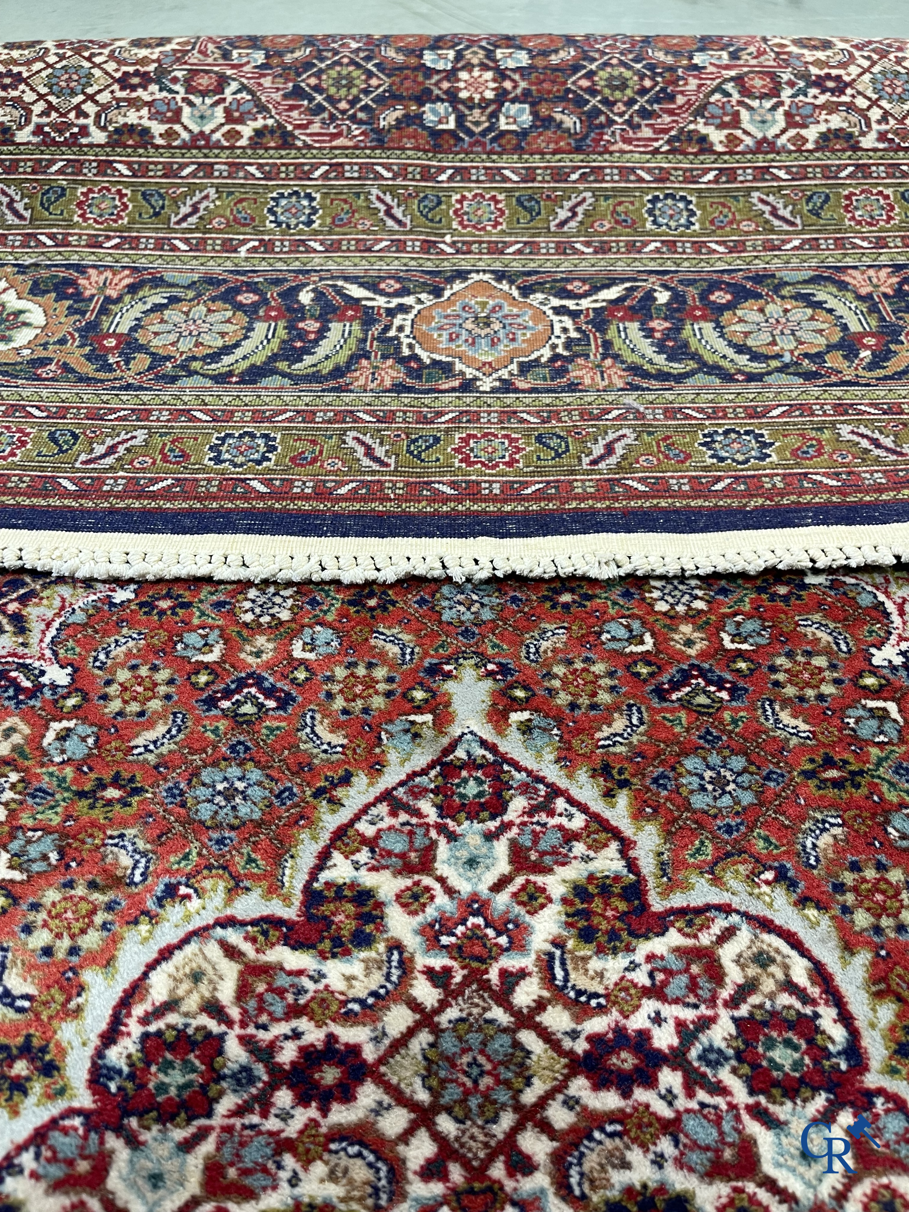 Oosterse tapijten: Tabriz. Groot handgeknoopt Perzisch tapijt.