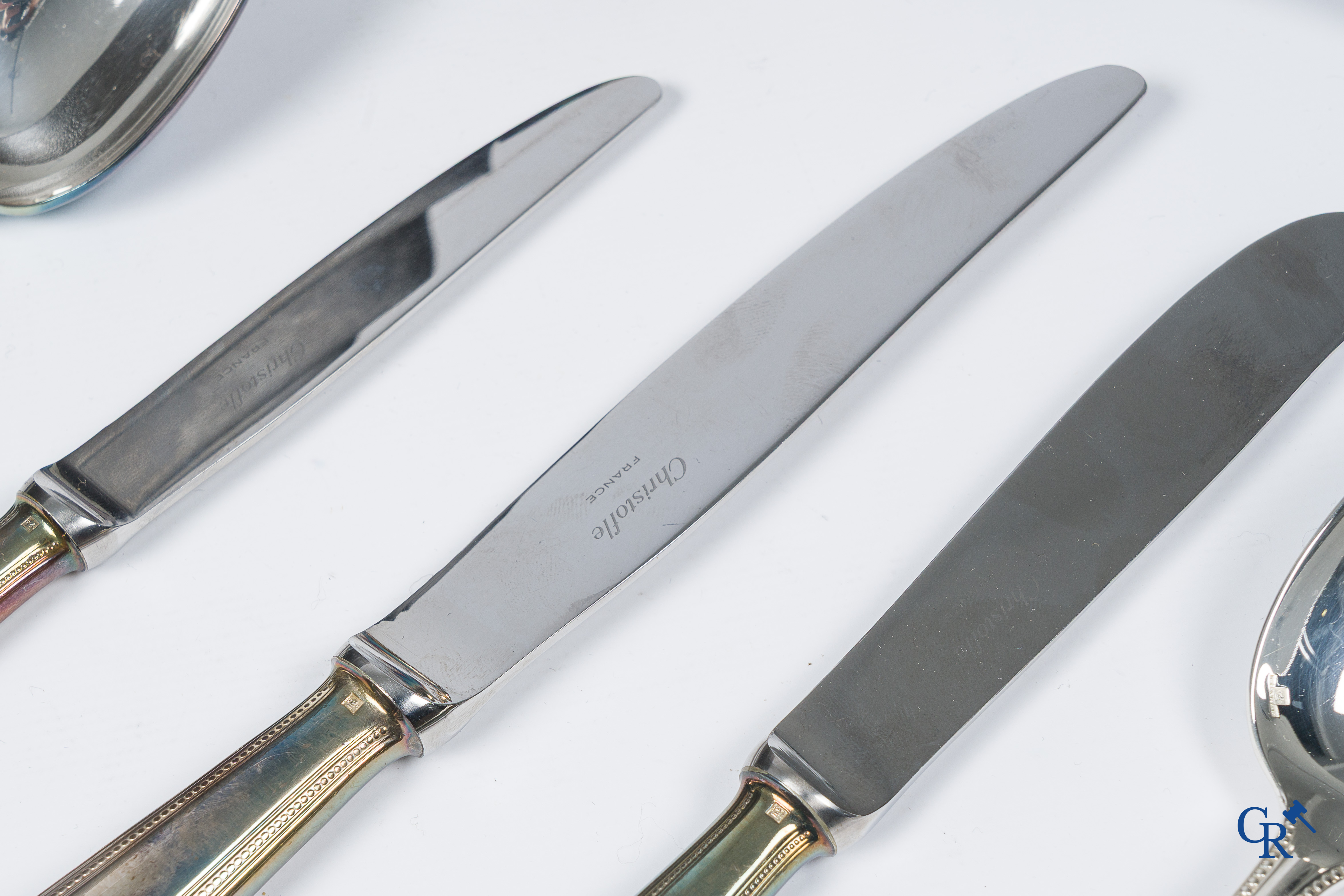 Christofle, Model Perle. Cutlery case with 120-piece cutlery for 18 people made of silver-plated metal.