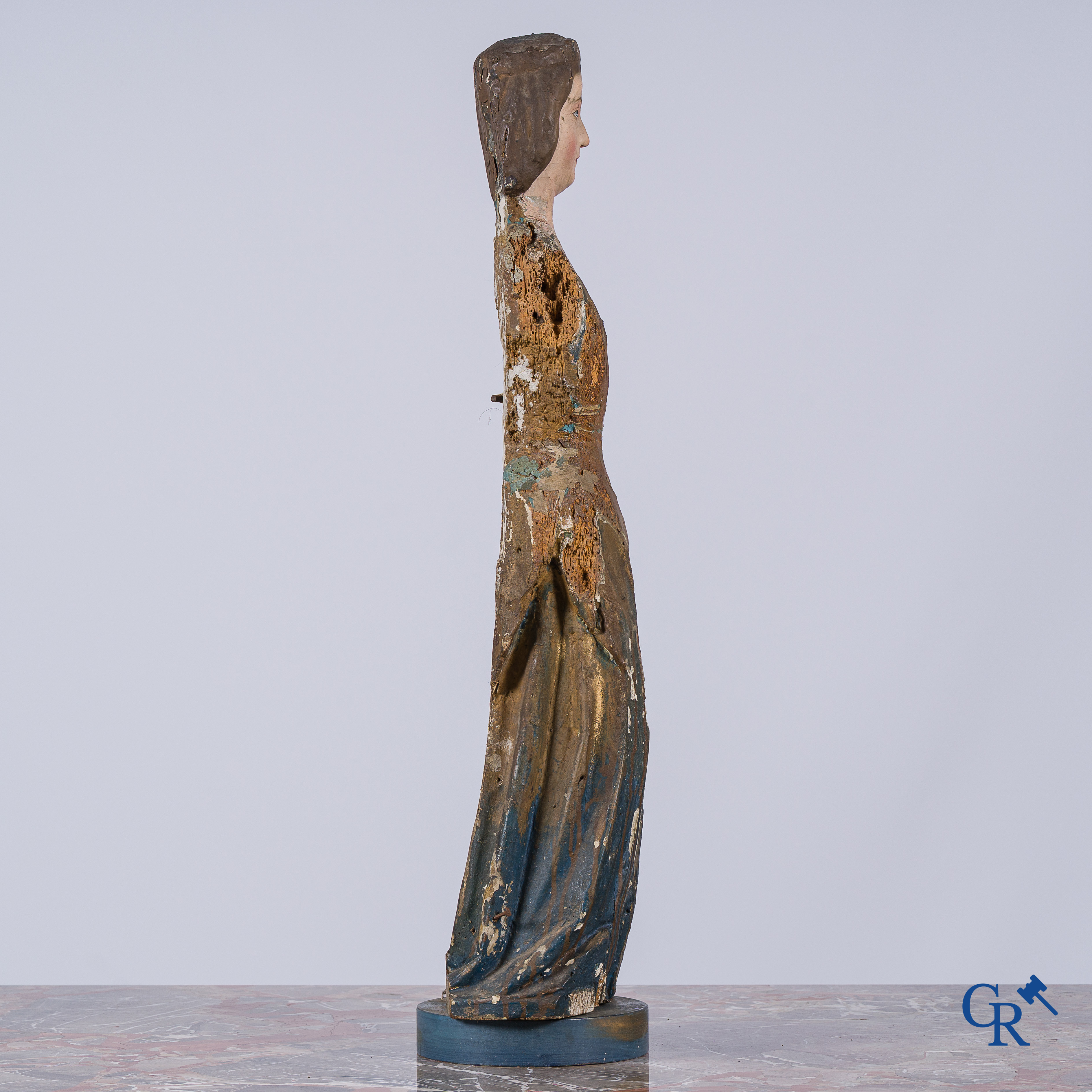 Religieuze objecten. Houtgesculpteerd en gepolychromeerd processiebeeld. 18e eeuw.