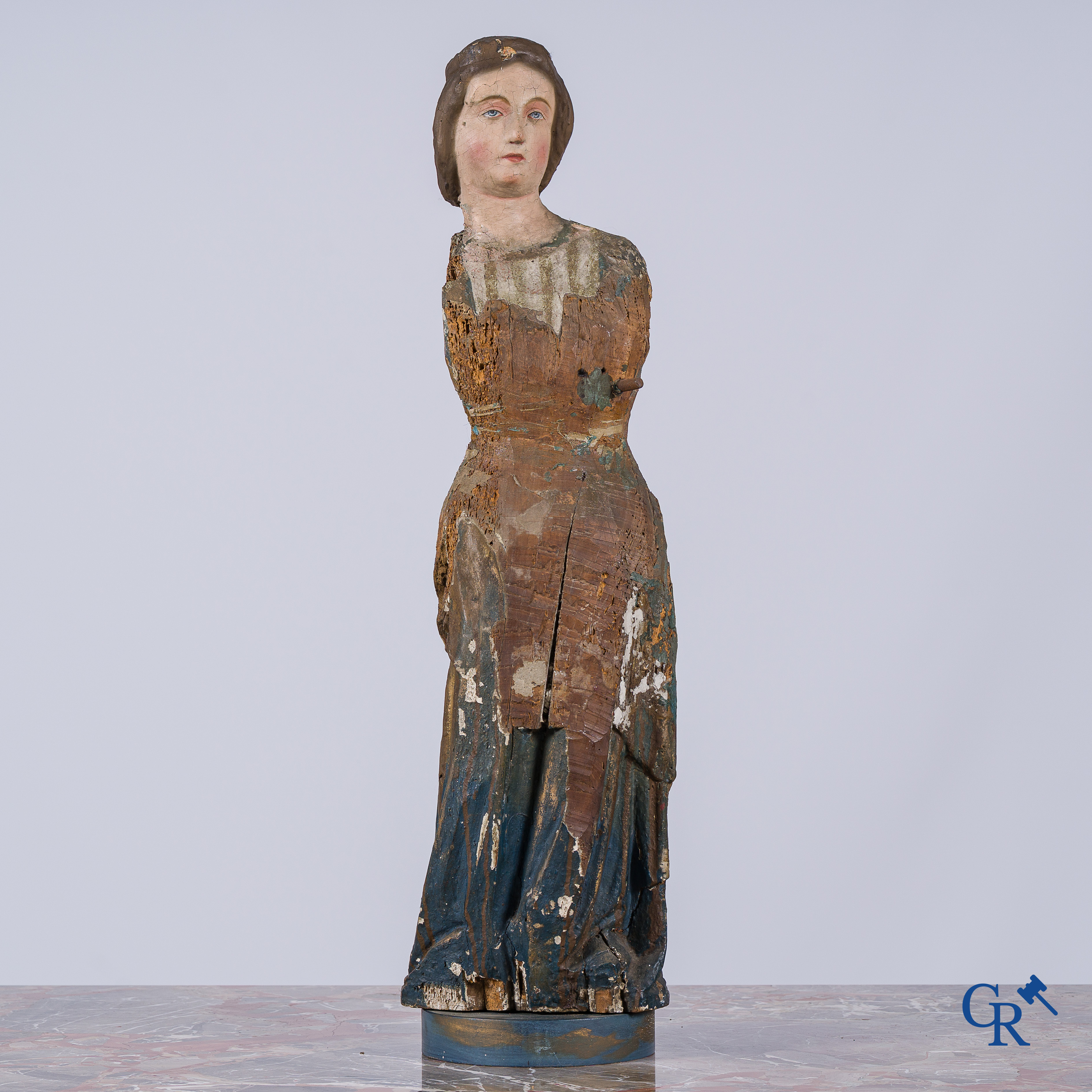 Religieuze objecten. Houtgesculpteerd en gepolychromeerd processiebeeld. 18e eeuw.