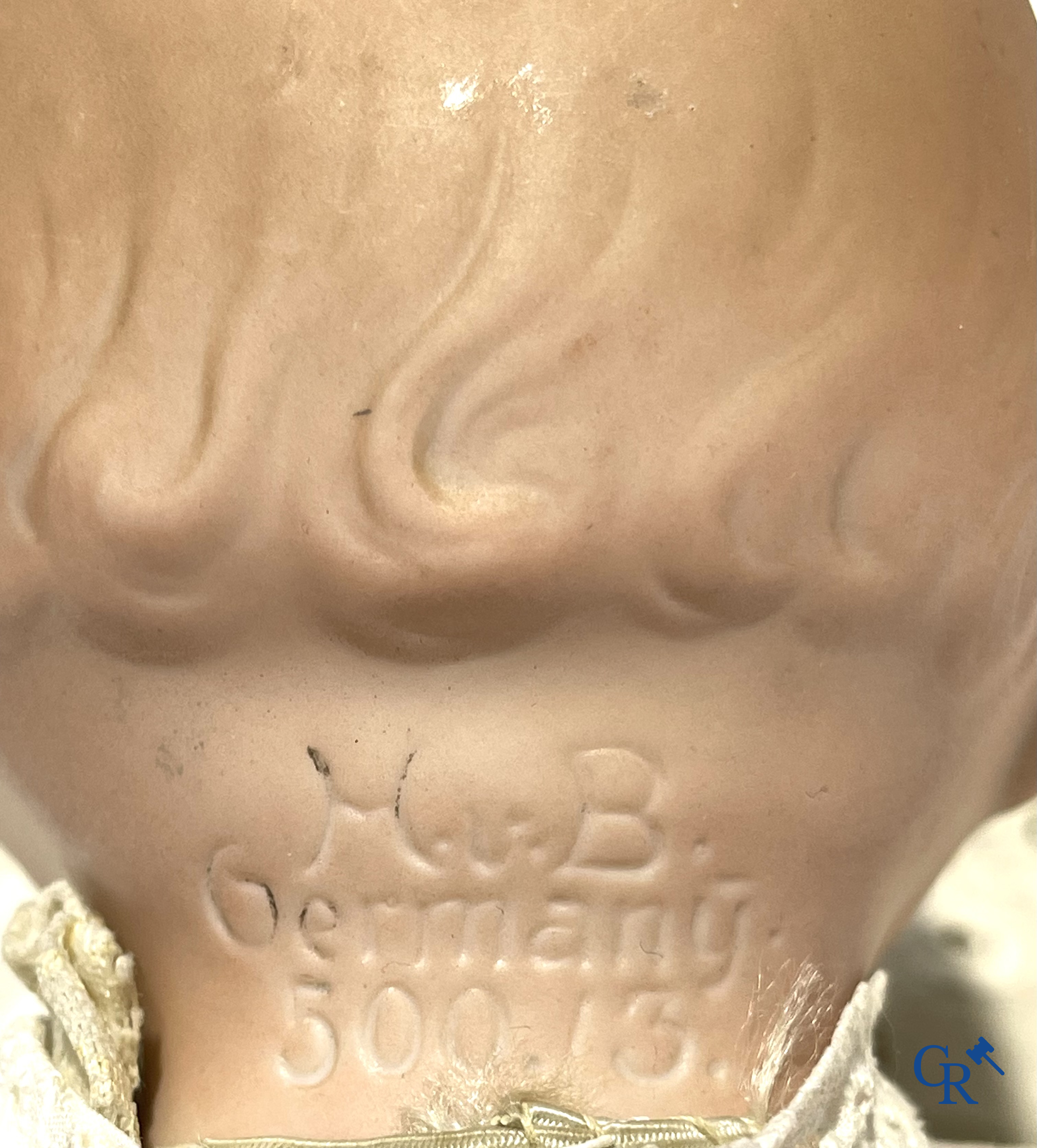 Old toys, a lot of 3 antique dolls with porcelain heads.