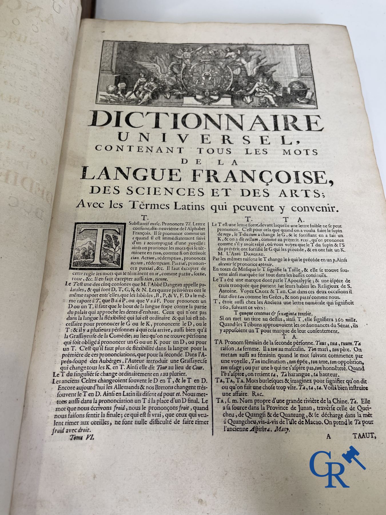 Oude boekdrukken: Dictionnaire de Trévoux, Pierre Antoine 1740.