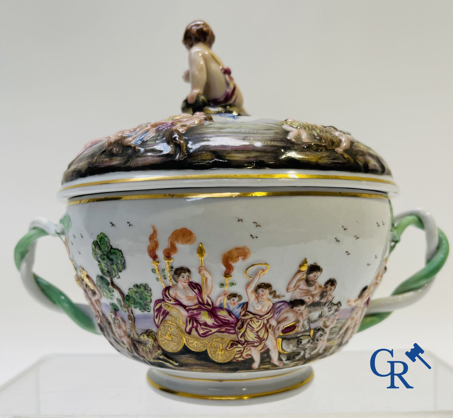 Porcelain: 2 pieces of fine porcelain with mythological scenes. 19th century.