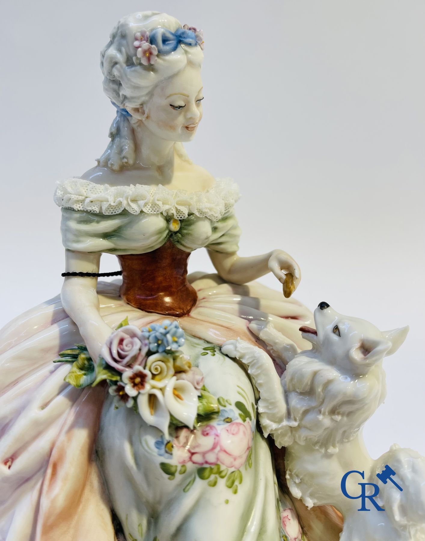 Porcelain: Capodimonte: 2 groups in Italian porcelain with lace.