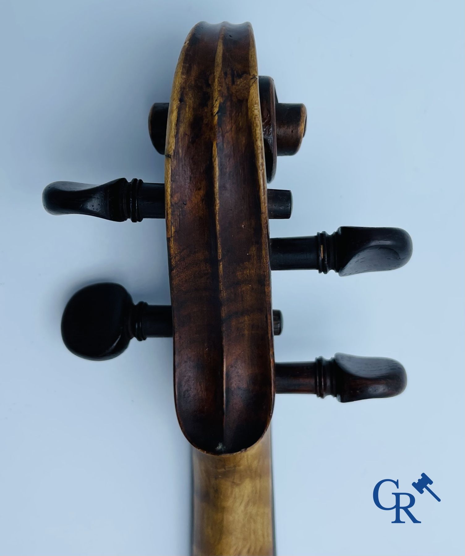 Muziekinstrument: Viool. 358 mm.