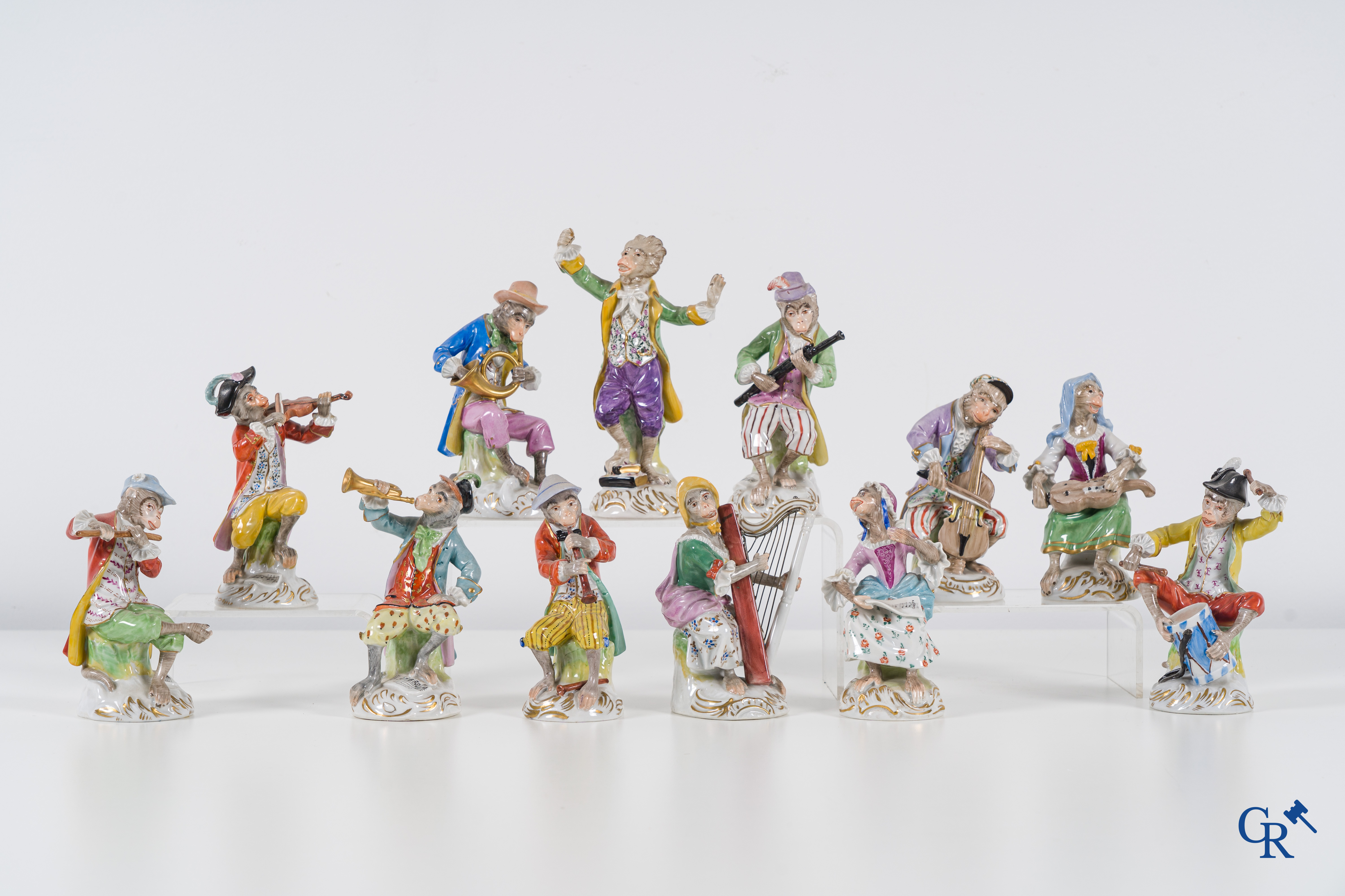 European porcelain: A 12-piece monkey orchestra in Dresden porcelain. Marked.