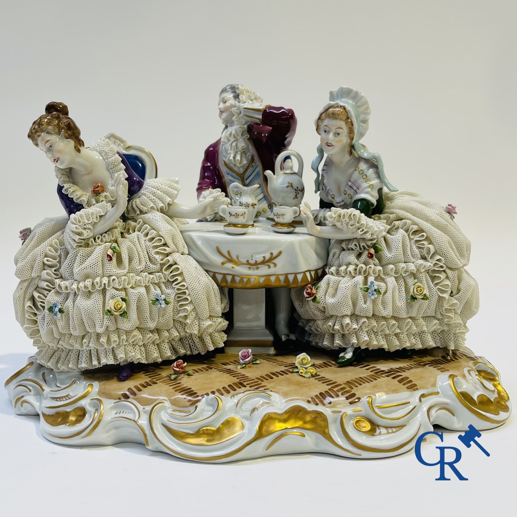 Porcelaine: Unterweissbach: "Au salon de thé"