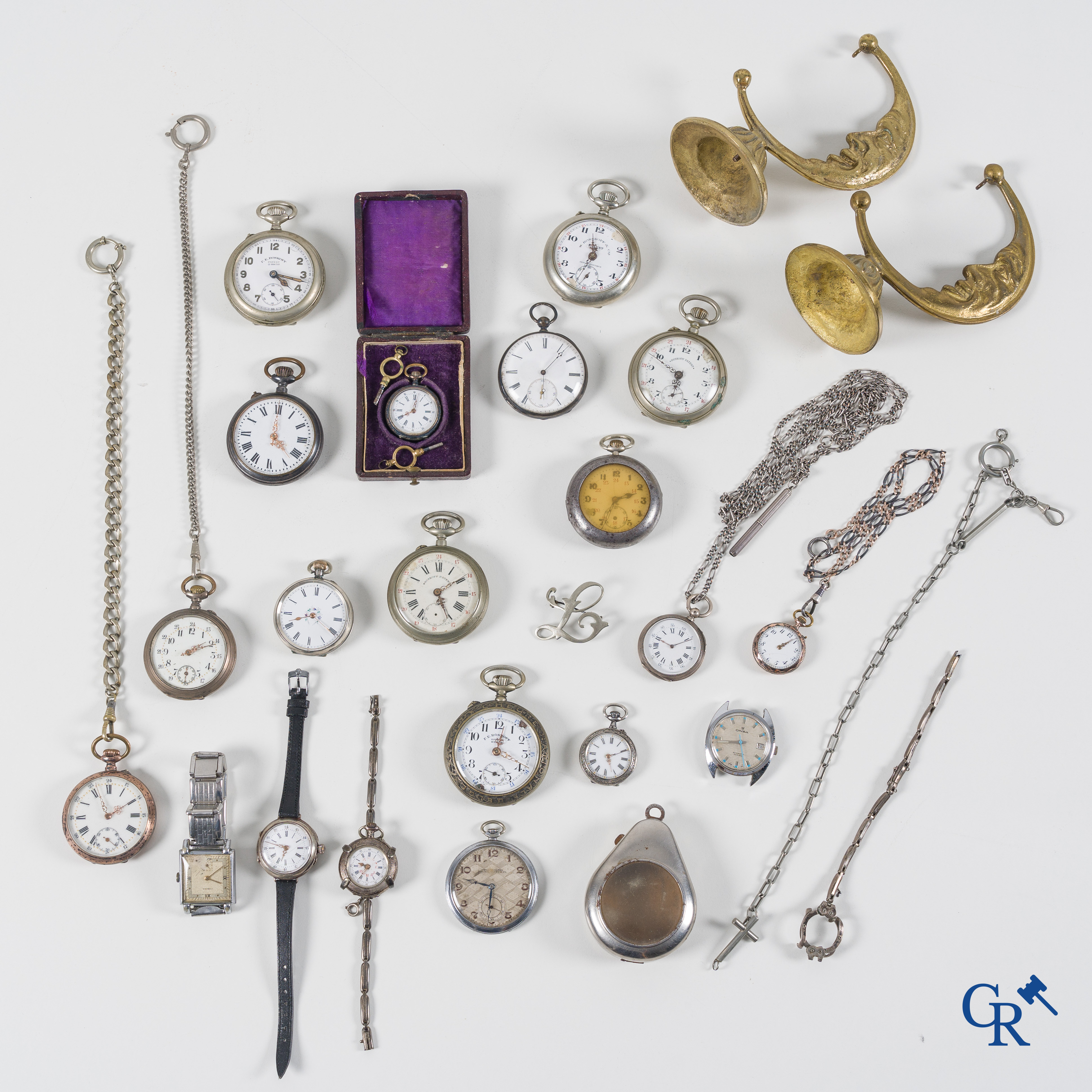 Watches: 2 men's wristwatches and a large number of pocket watches and accessories. Some in silver.