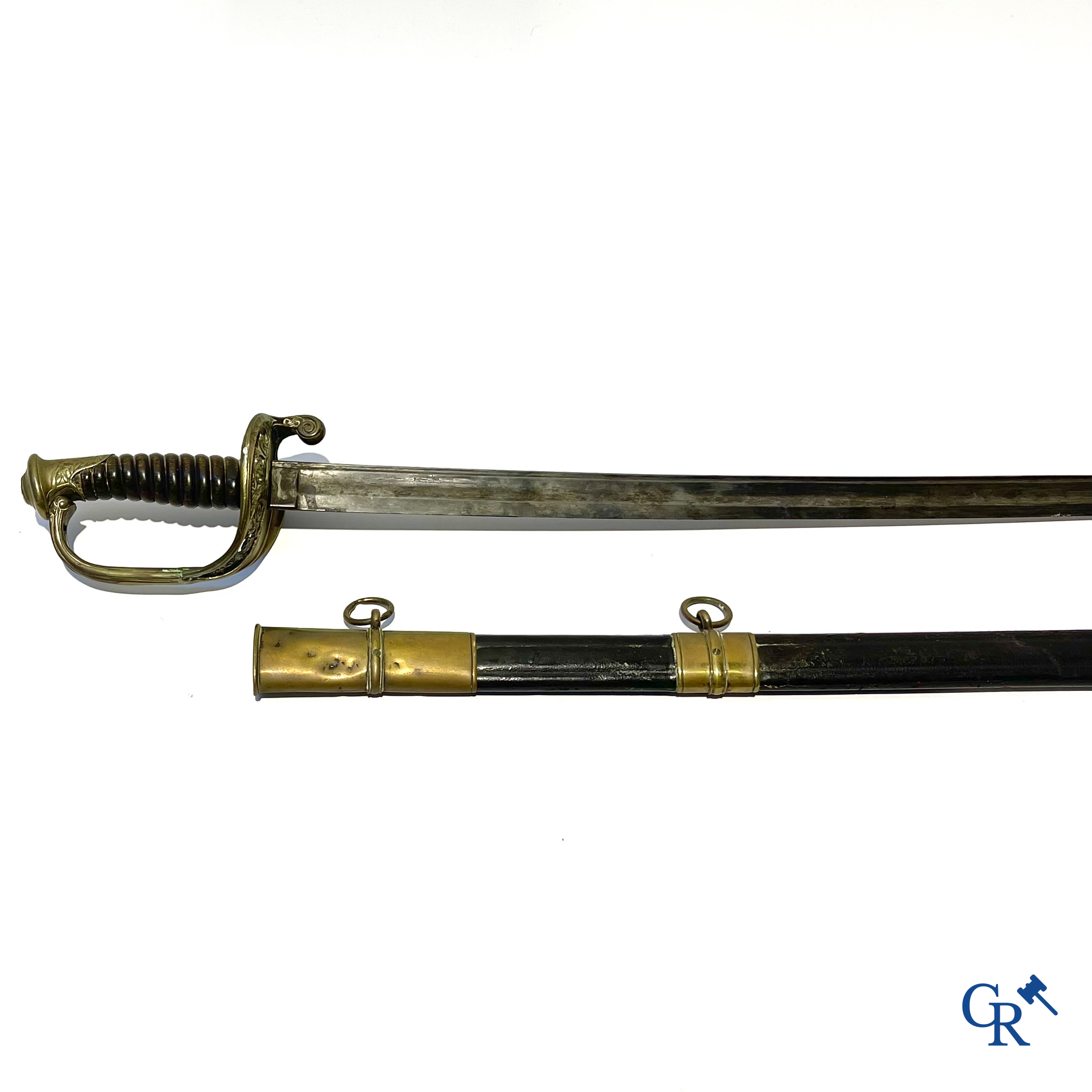 Fonson Bruxelles, een Belgisch officiers sabel. Manuffre. Allé de Châtellerault. 19e eeuw.