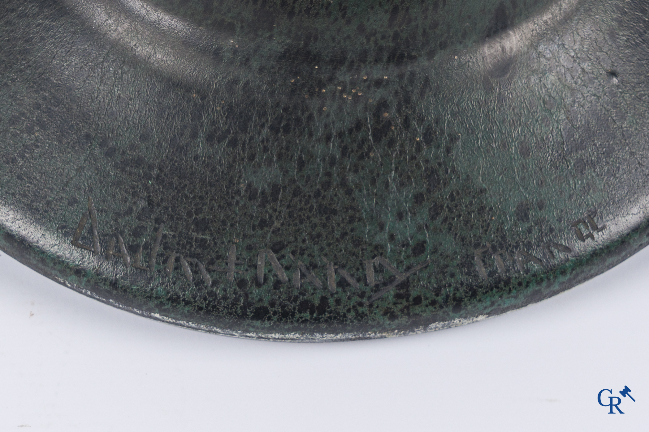 Daum Nancy France, vaas in glaspasta met een decor van klaprozen.