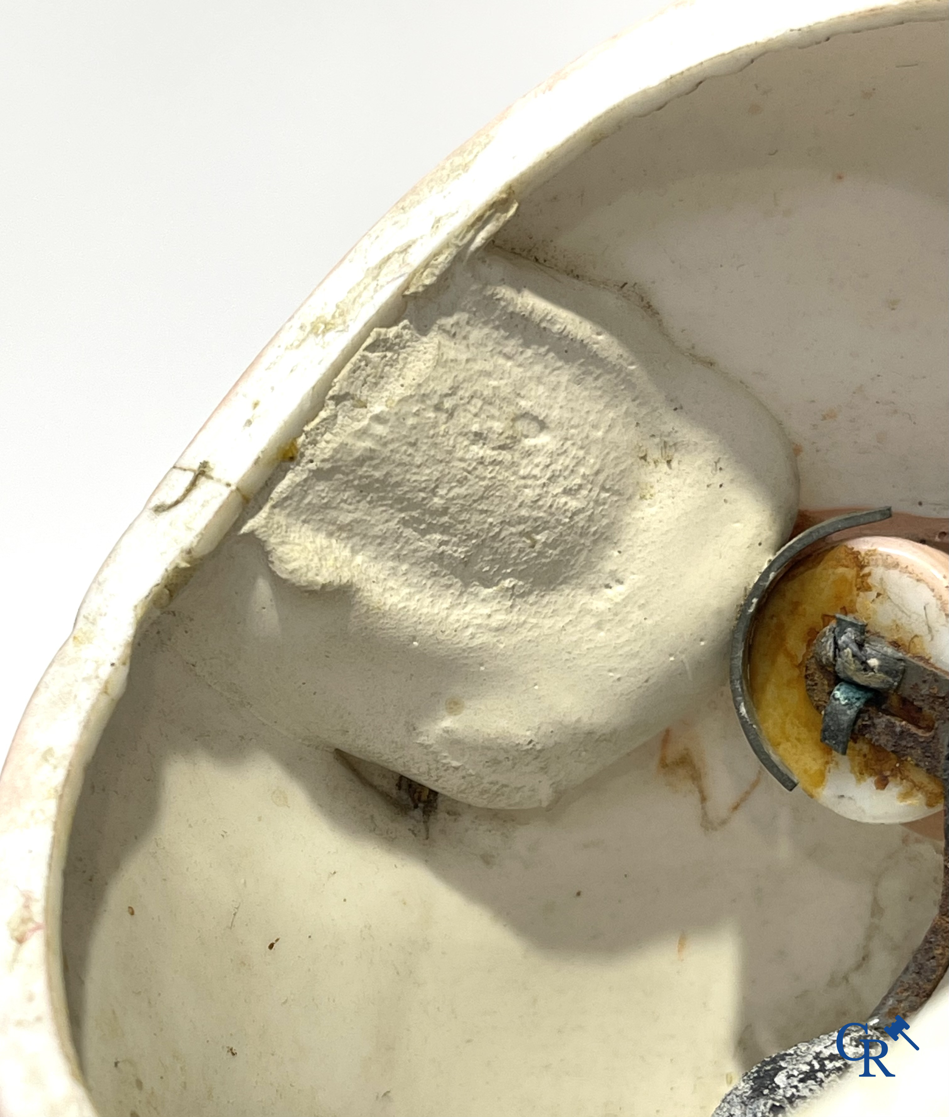 Oud speelgoed, Jumeau, pop met porseleinen hoofd gemerkt Tête Jumeau Déposé, n°10.