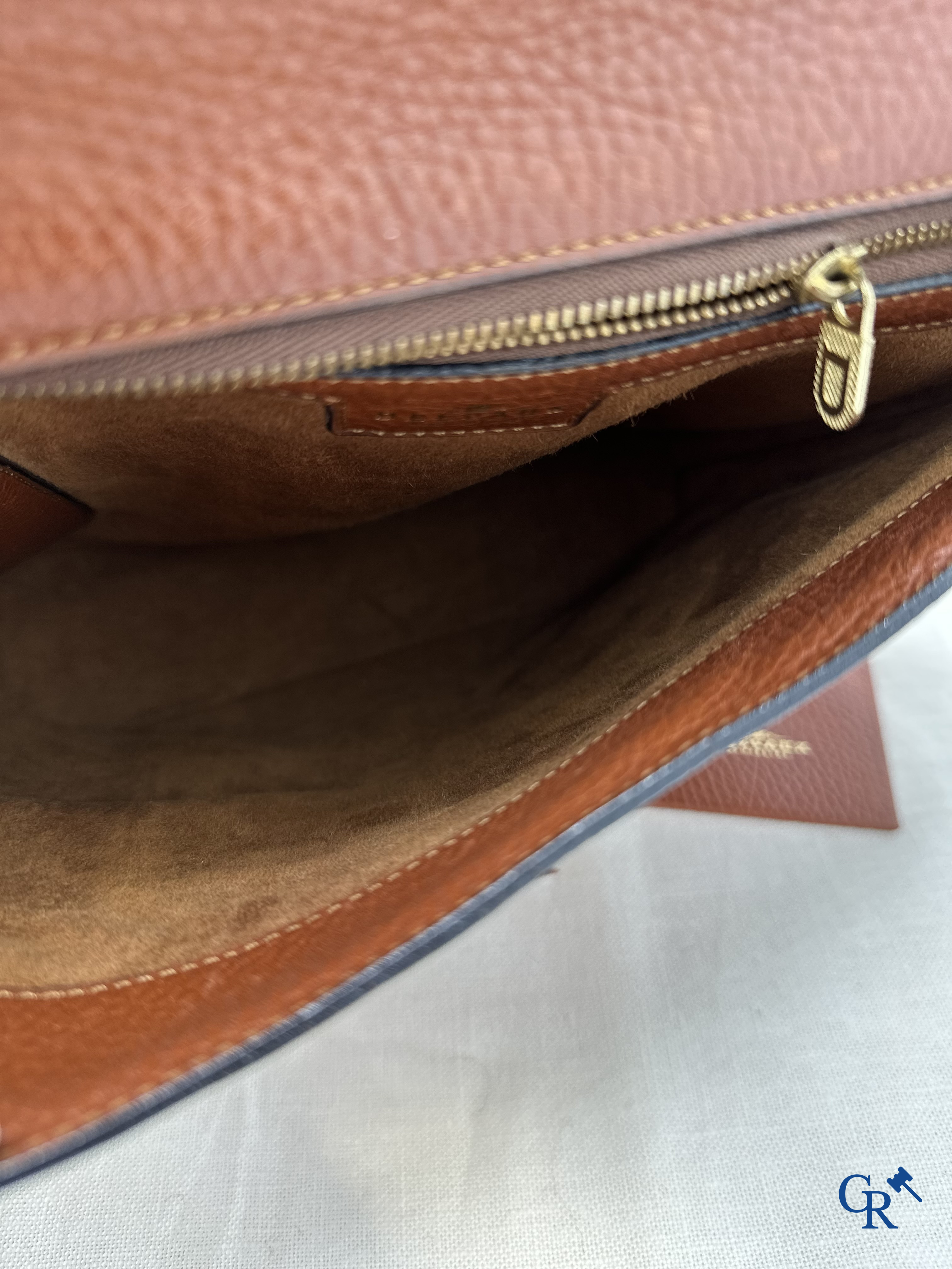 Delvaux: Sac à main vintage en cuir marron.<br />
Excellent état.