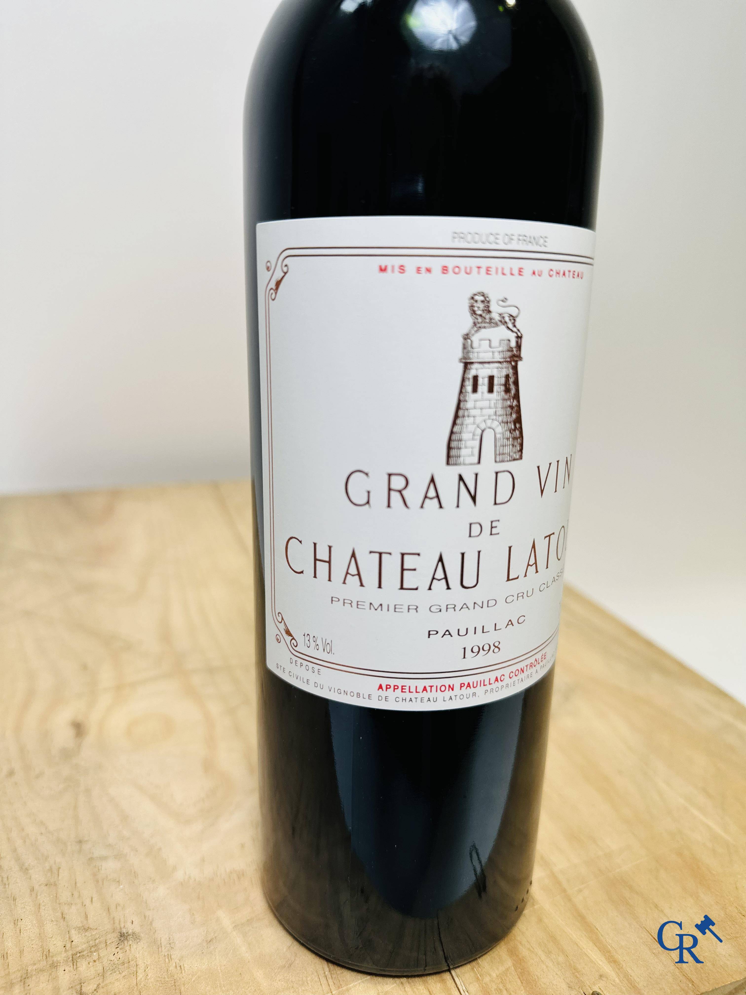 Wijn - Bordeaux: Château Latour 1998, 0,75L. Rouge. 1er Grand Cru Classé. 12 flessen.