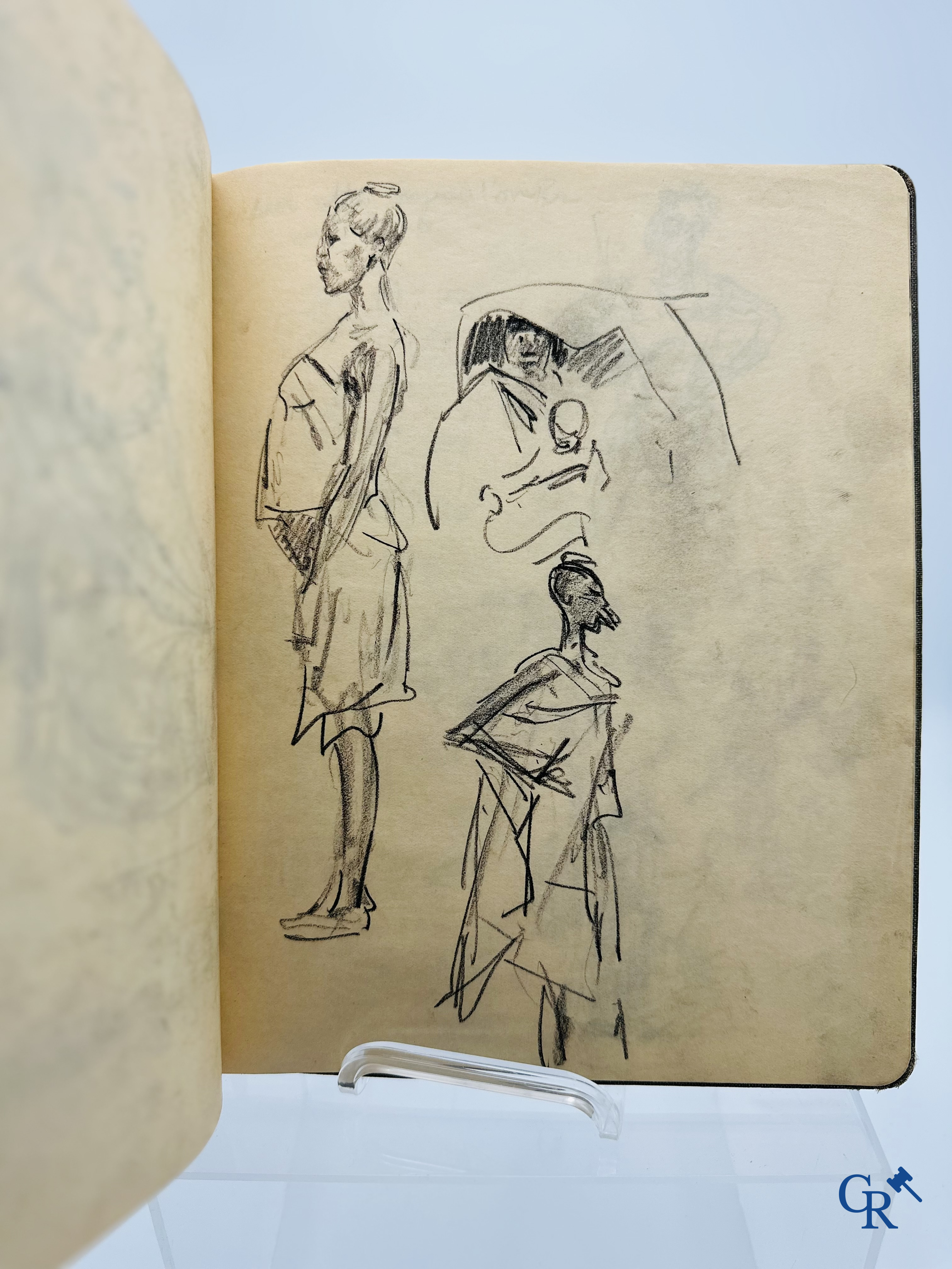 Fernand Allard l'Olivier (1883-1933): Interesting book with 36 sketches.