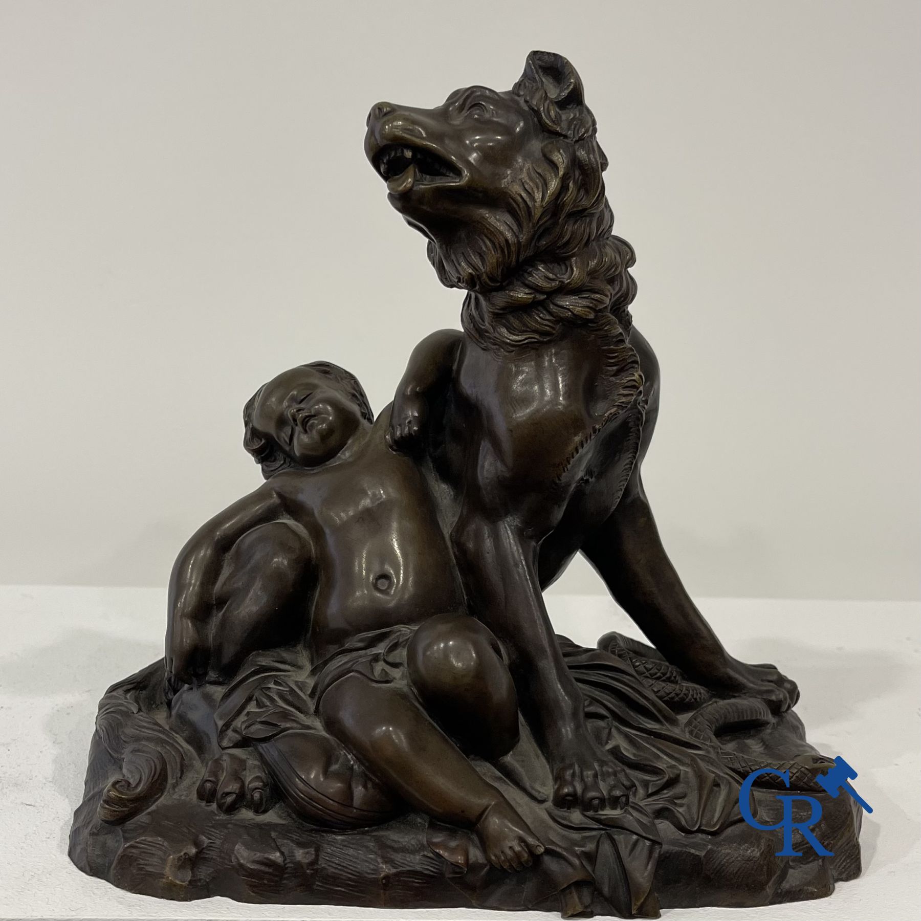 James Pradier: Bronzen beeld met mythologische voorstelling.