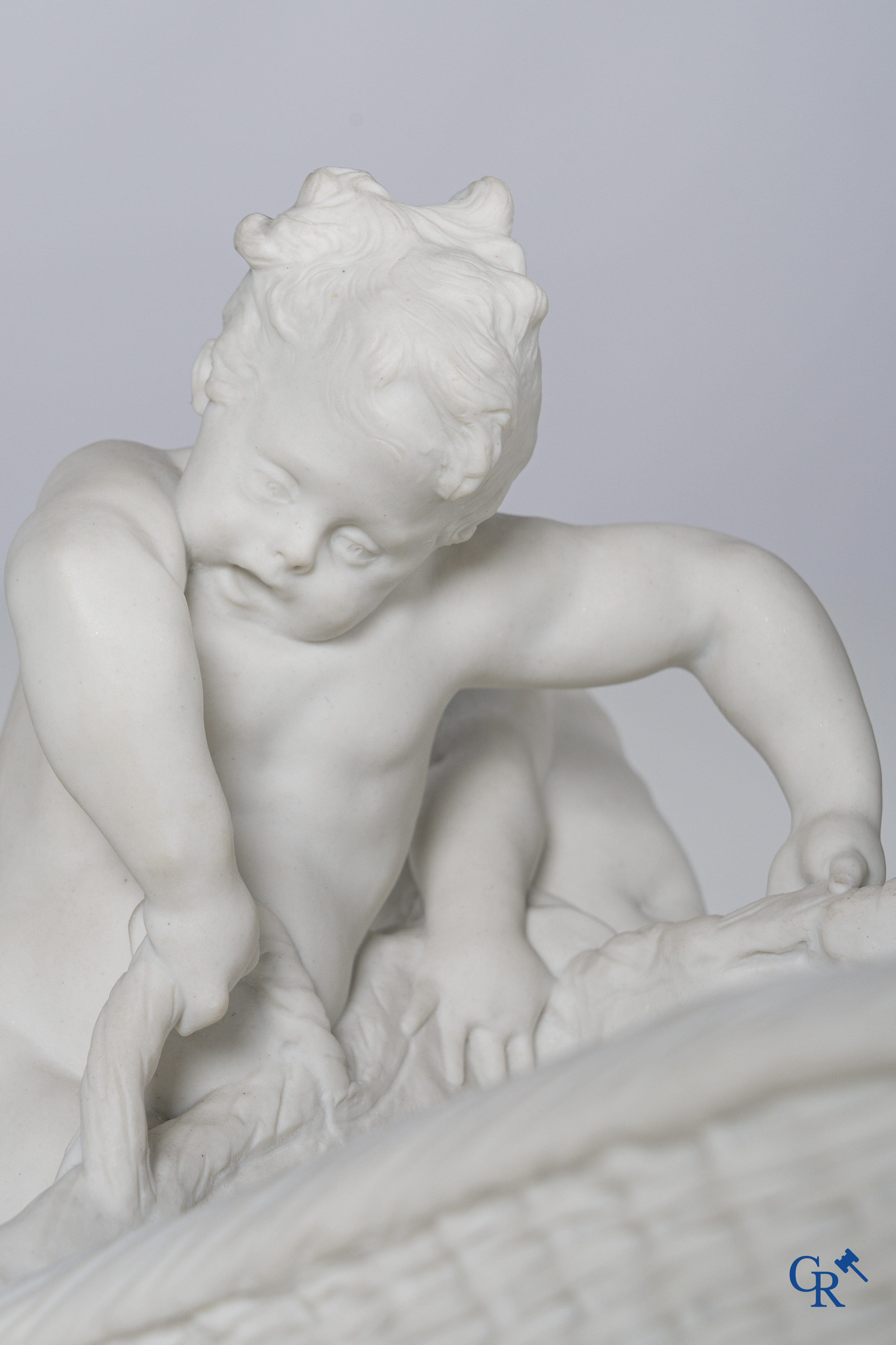 Jules Cheret (1836-1932) & Manufacture de Sèvres. Uitzonderlijk 3-delige Milieu de table, "Farandole d'amours".