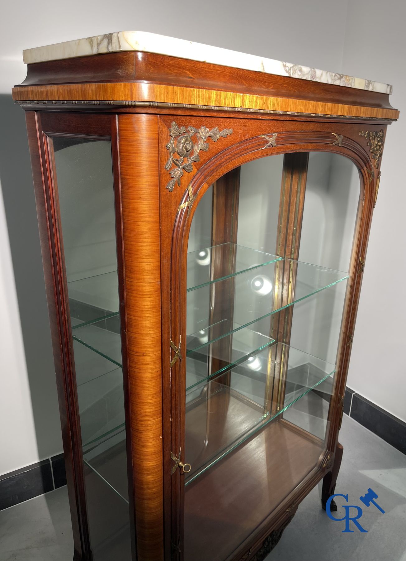 Display cabinet in LXVI style with bronze fittings. period 1900-1920