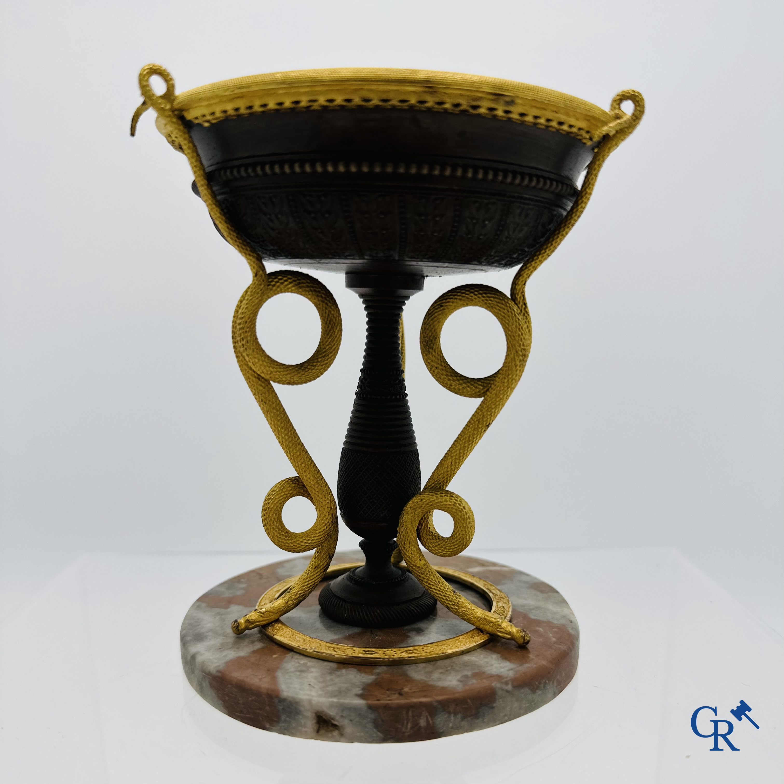 Restoration Period: Tazza with decorations of snakes in gilded and patinated bronze.