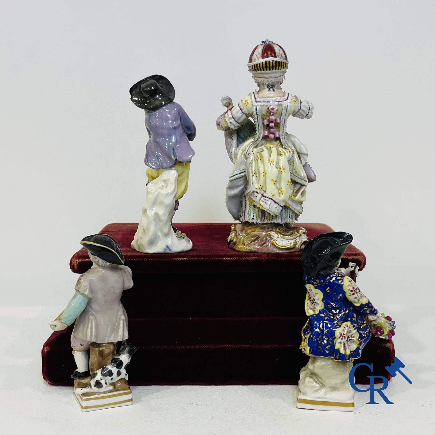 Meissen: 4 groups in fine German porcelain.