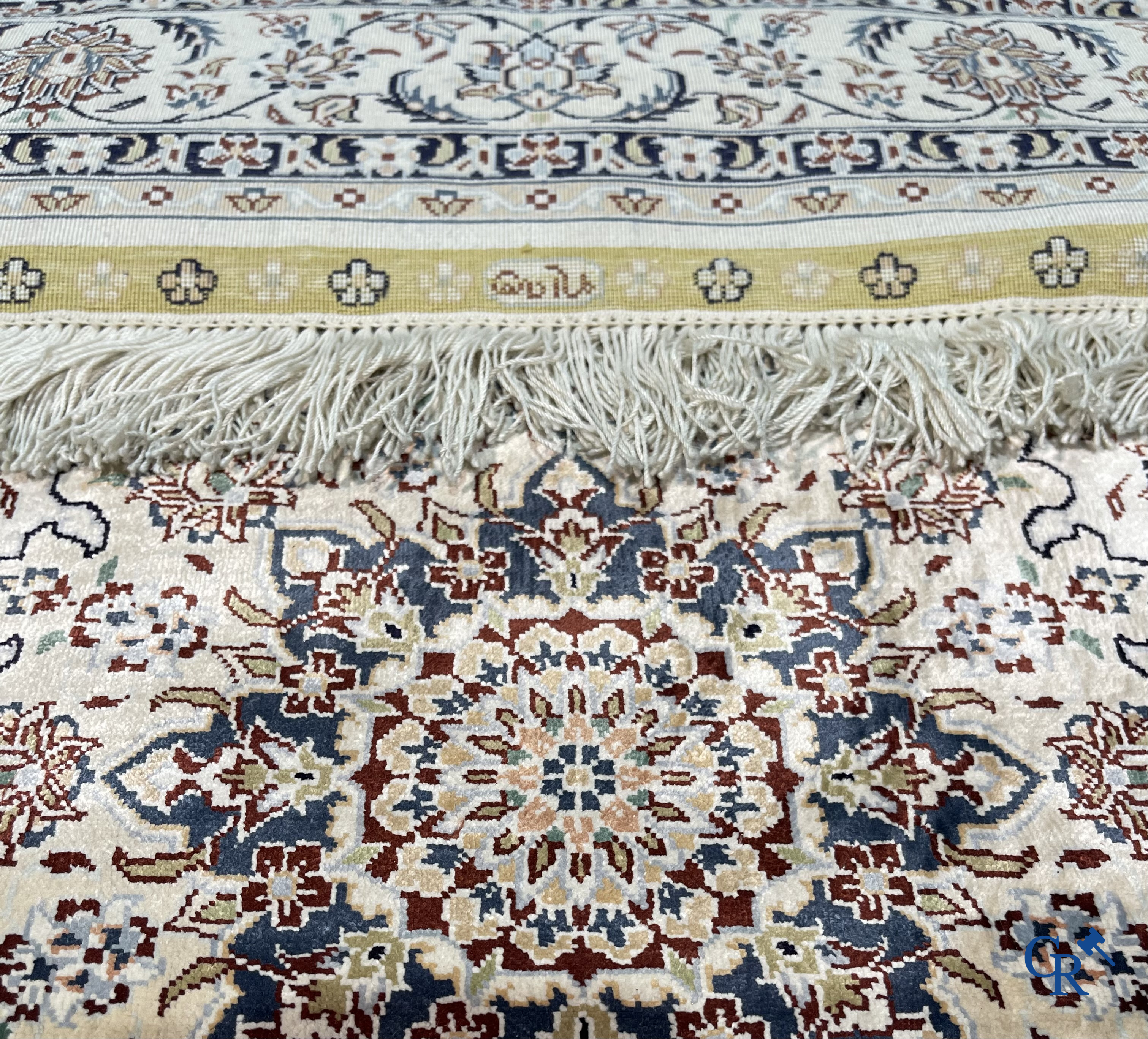 Oriental carpets: Nain, an exceptional carpet runner in silk.