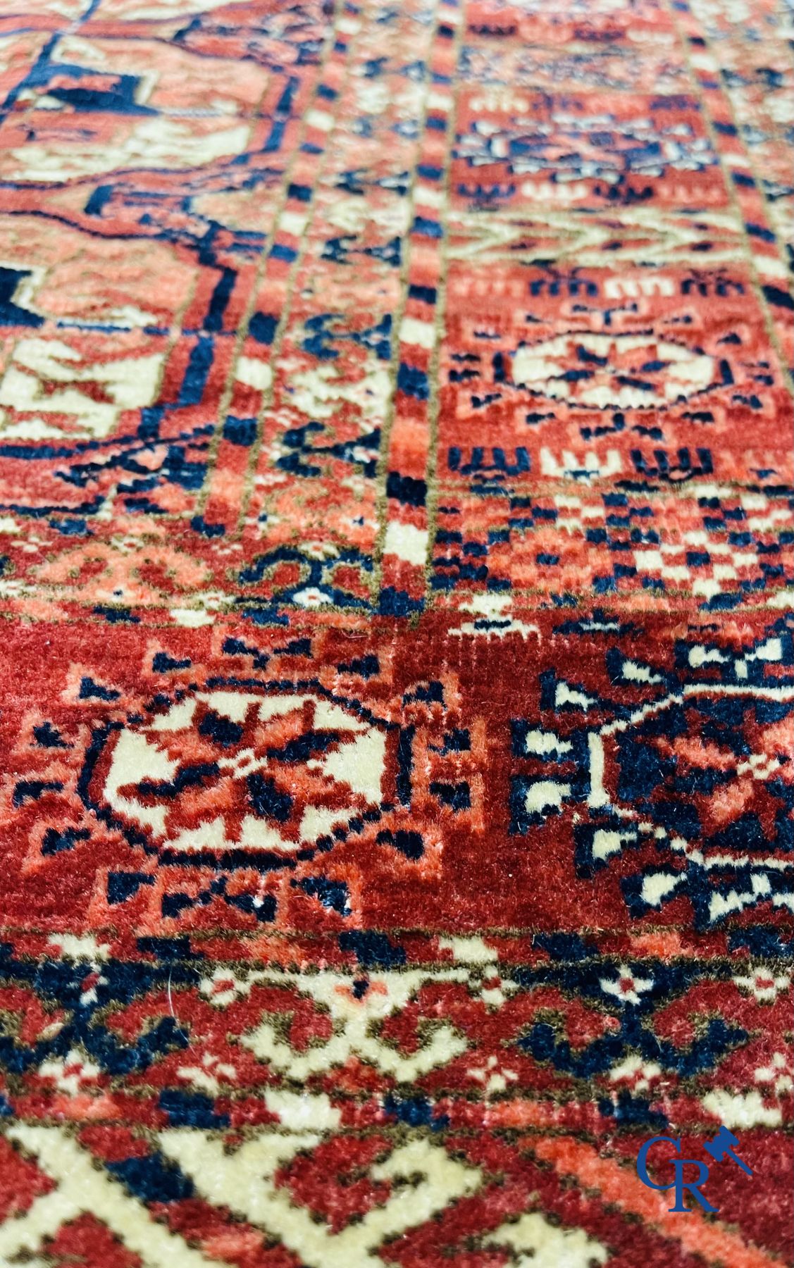 Oriental carpets: Tekke. Antique oriental carpet.