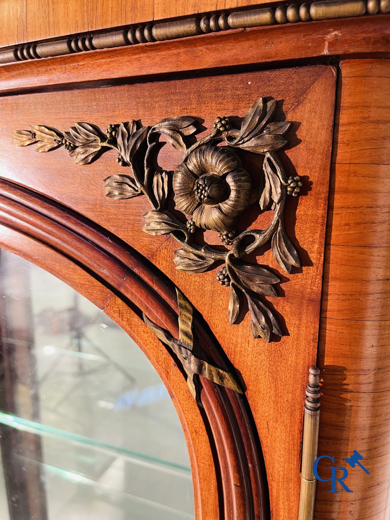 Display cabinet in LXVI style with bronze fittings. period 1900-1920