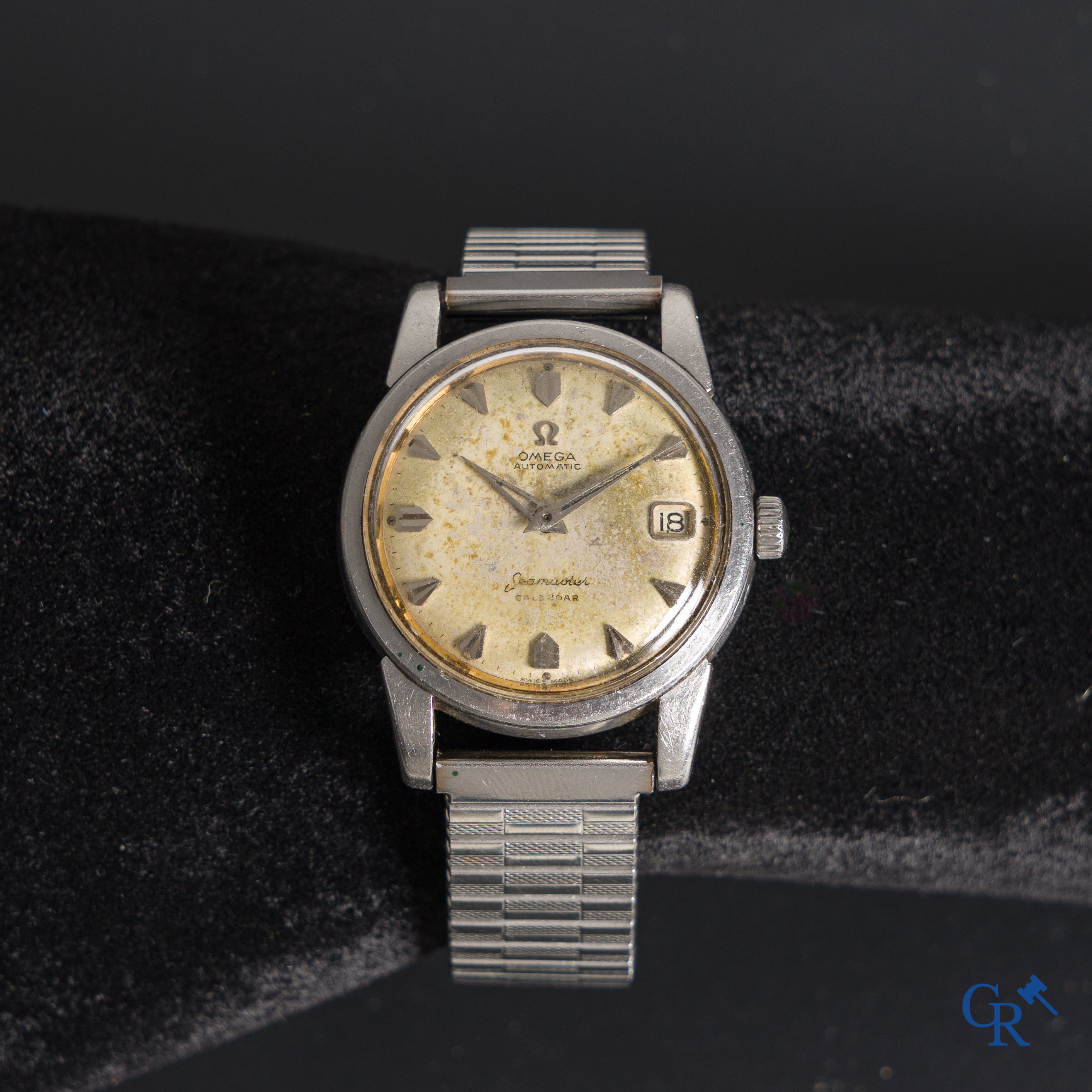 Horloges: Omega Automatic Seamaster calendar.