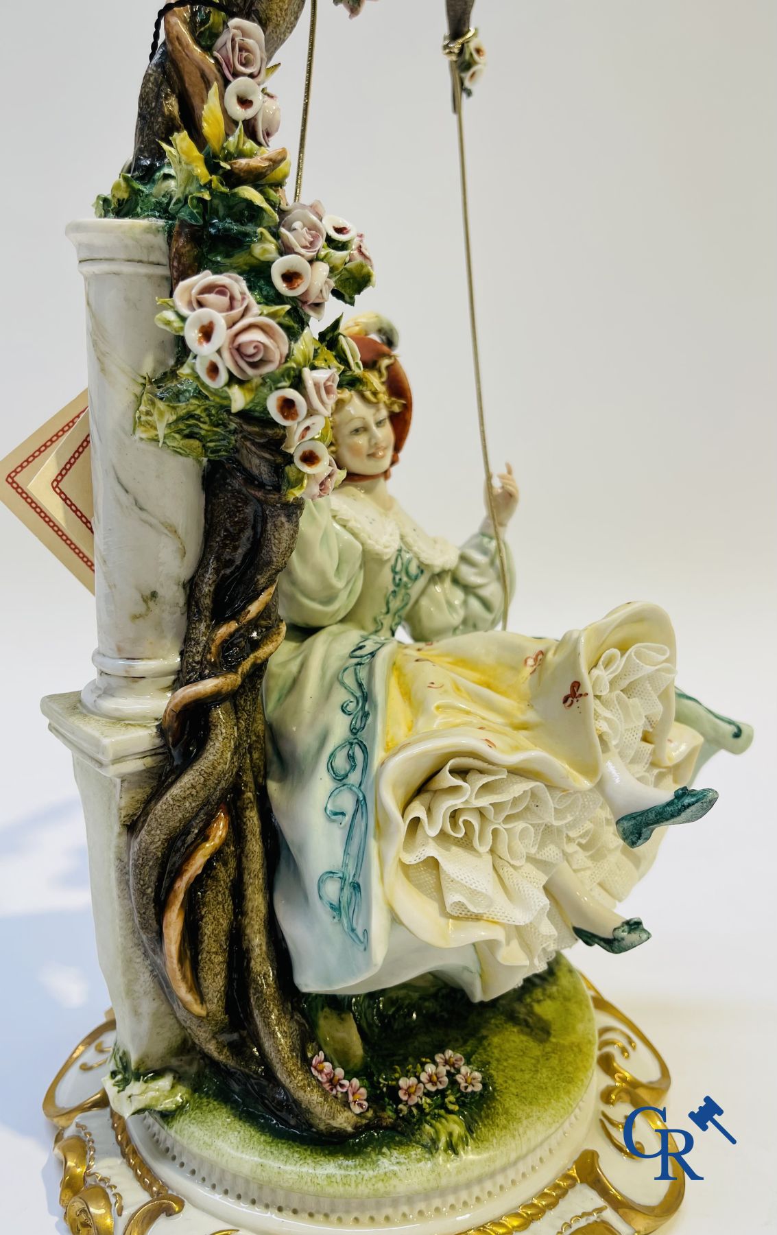 Porcelain: Capodimonte: 2 groups in Italian porcelain with lace.