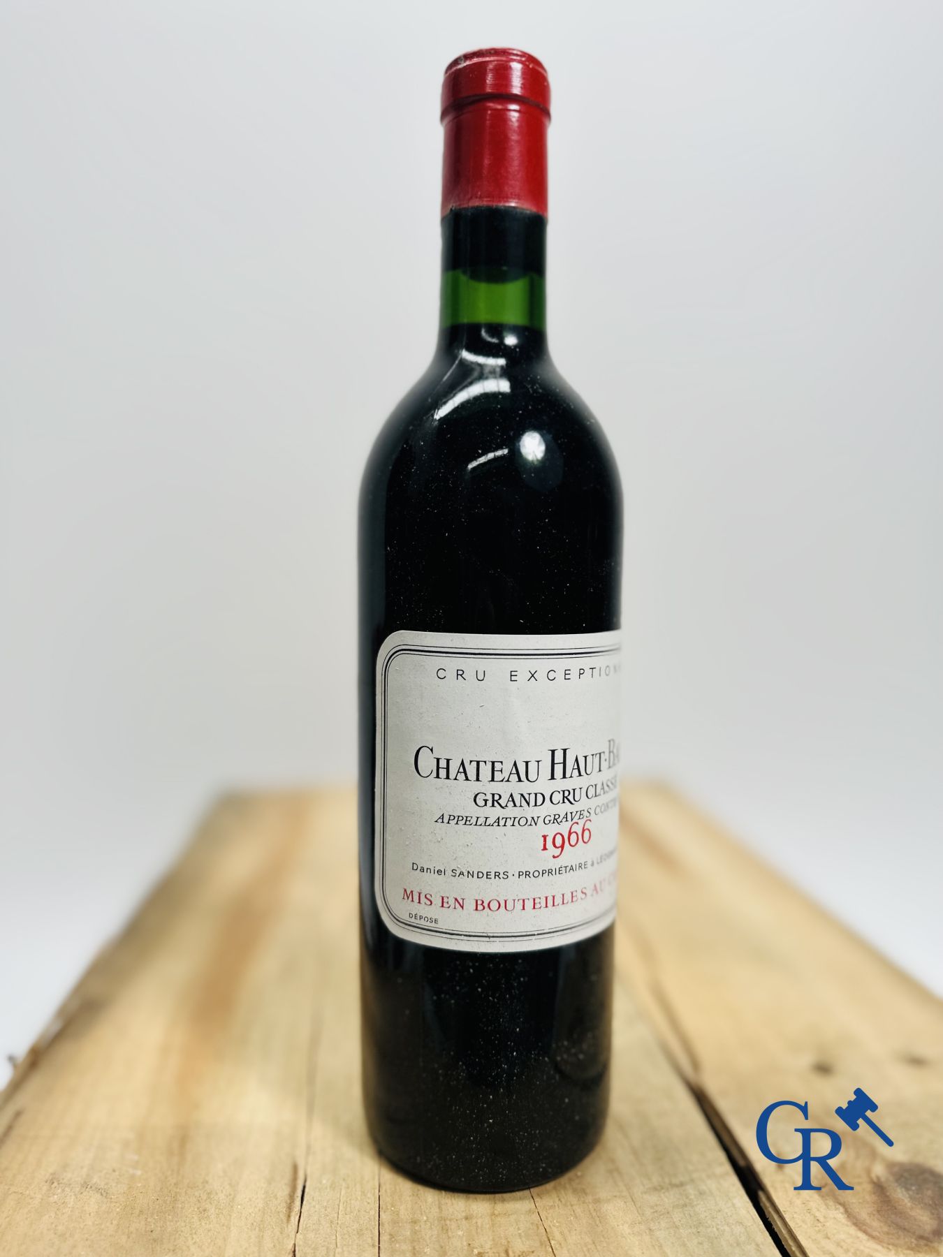 Wine - Bordeaux: Château Haut-Bailly 1966, 0.75L. Red. Grand Cru Classé.