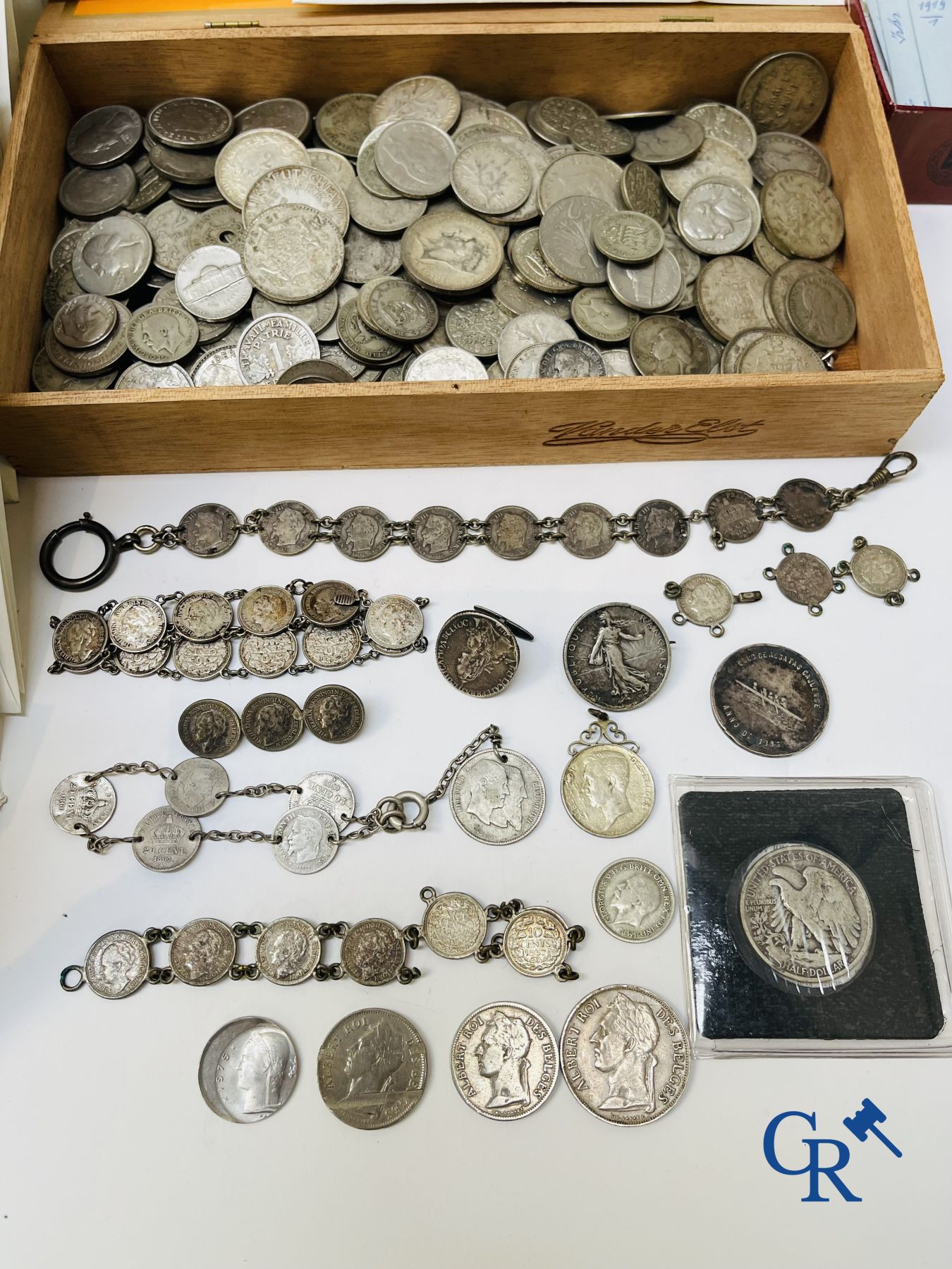 Pièces de monnaie: Grand lot de pièces diverses en argent, cuivre et nickel.