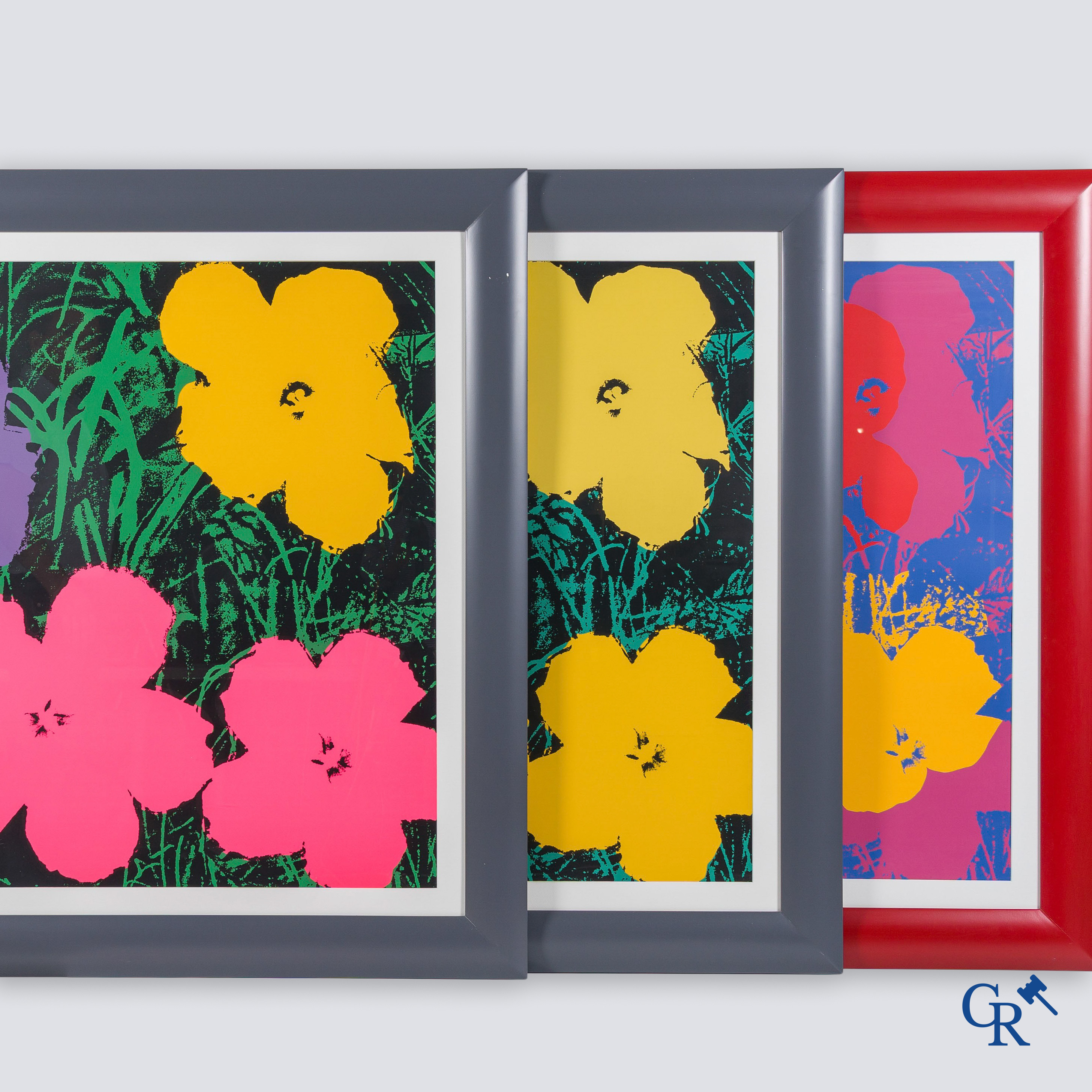 Pop Art: Andy Warhol (d'àpres) Flowers. Une série de 10 sérigraphies encadrées.