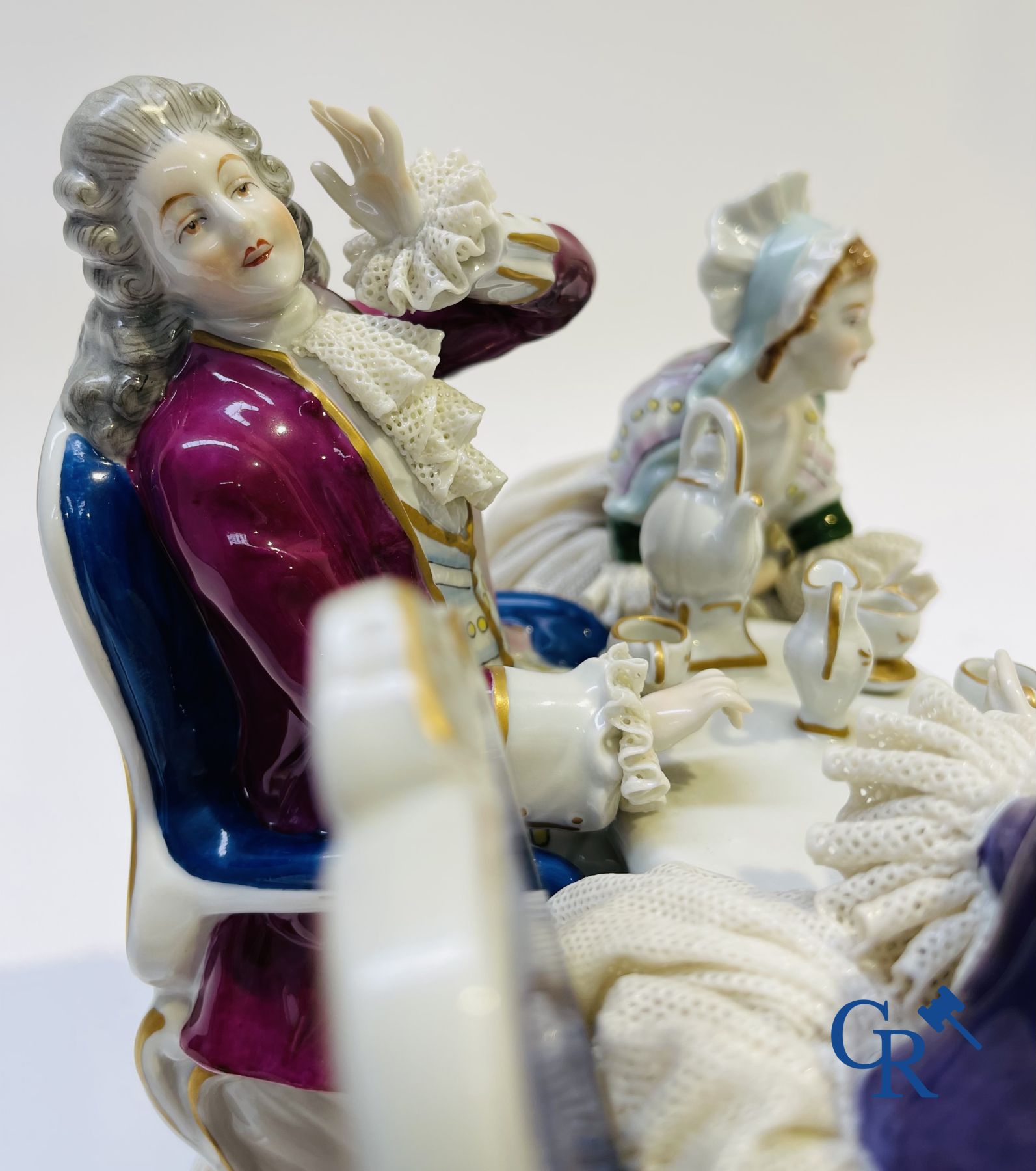 Porcelaine: Unterweissbach: "Au salon de thé"