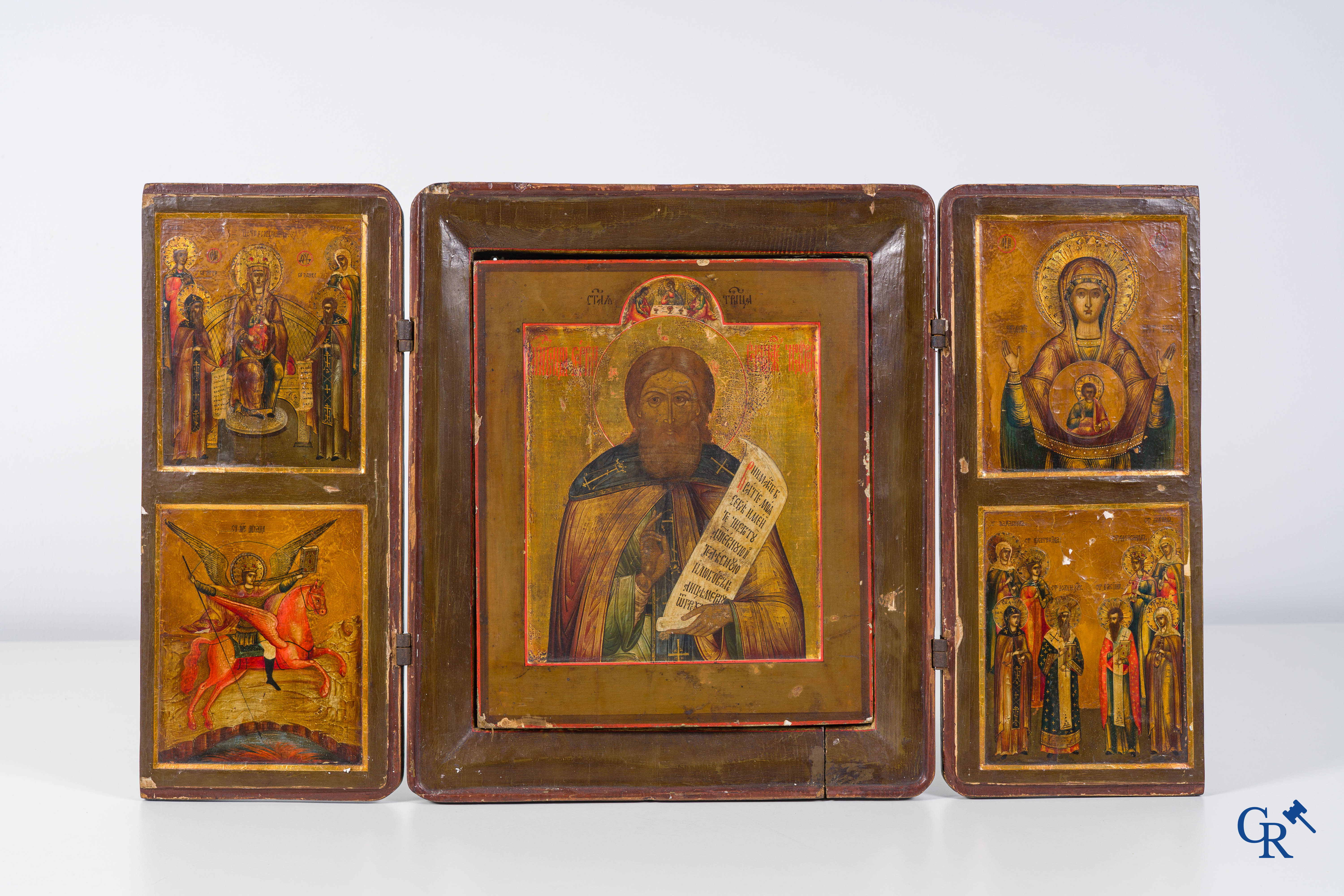 Russian work: Icon, a wooden triptych with 5 icons. 18th-19th century.